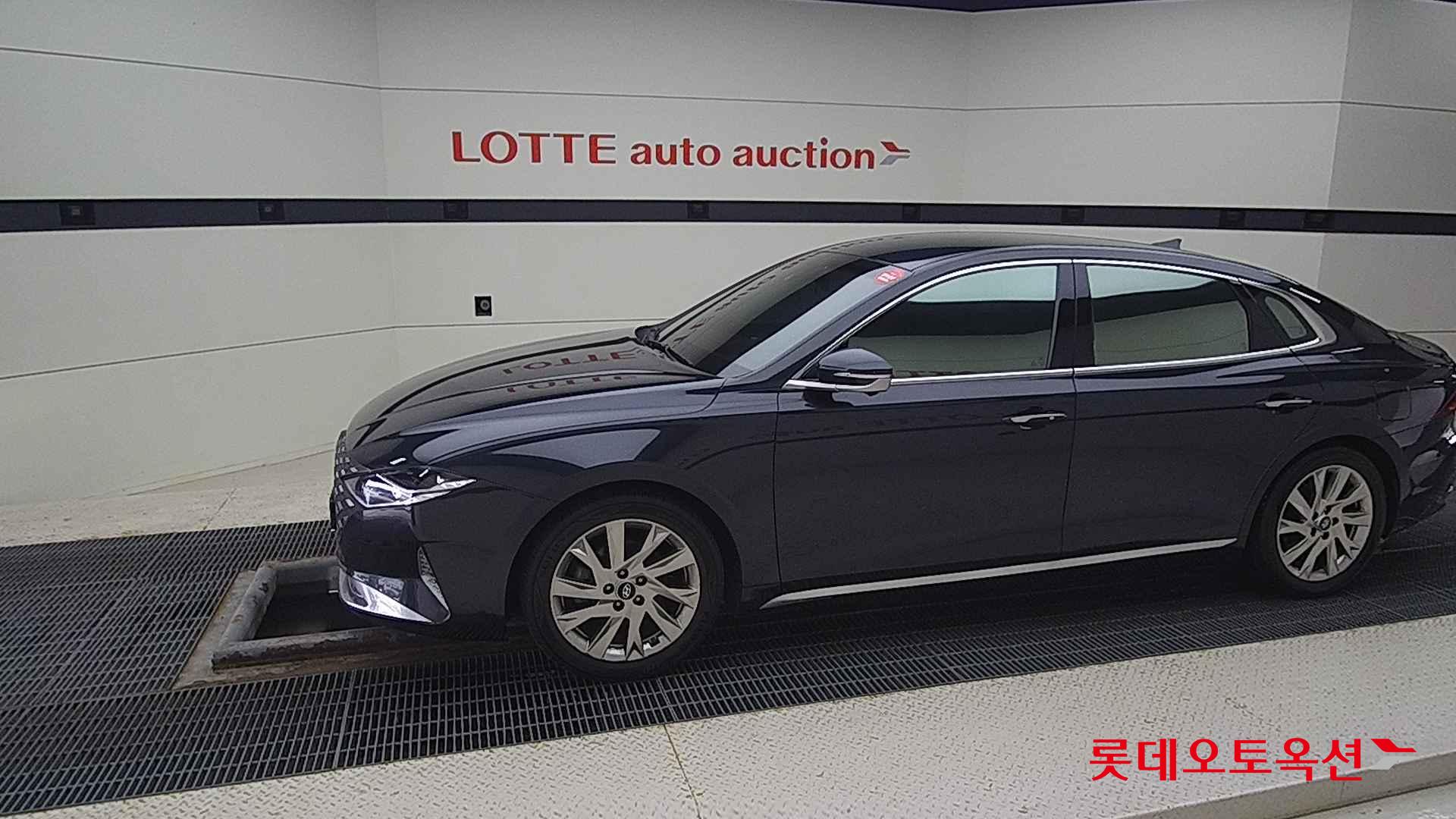 Hyundai Grandeur Hybrid id 1838315 из Кореи 12