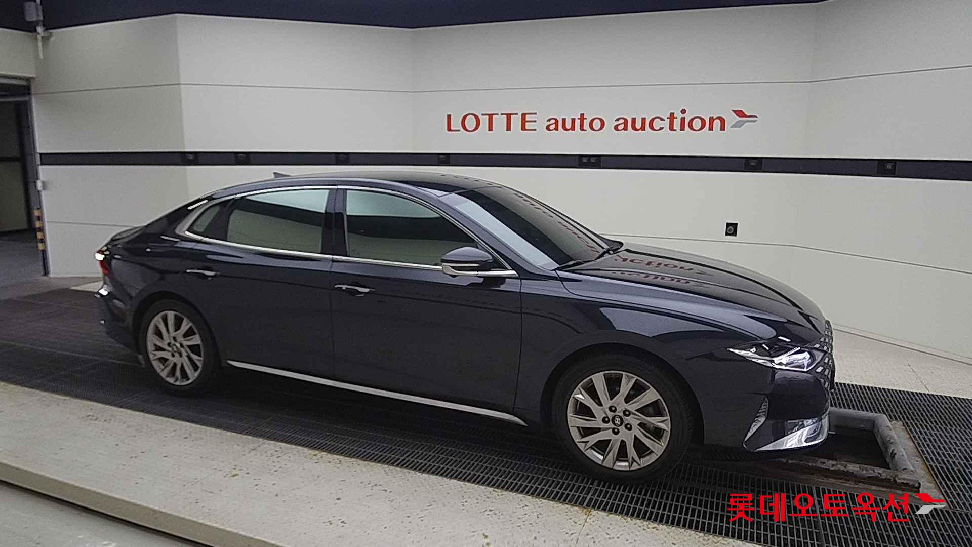 Hyundai Grandeur Hybrid id 1838315 из Кореи 17