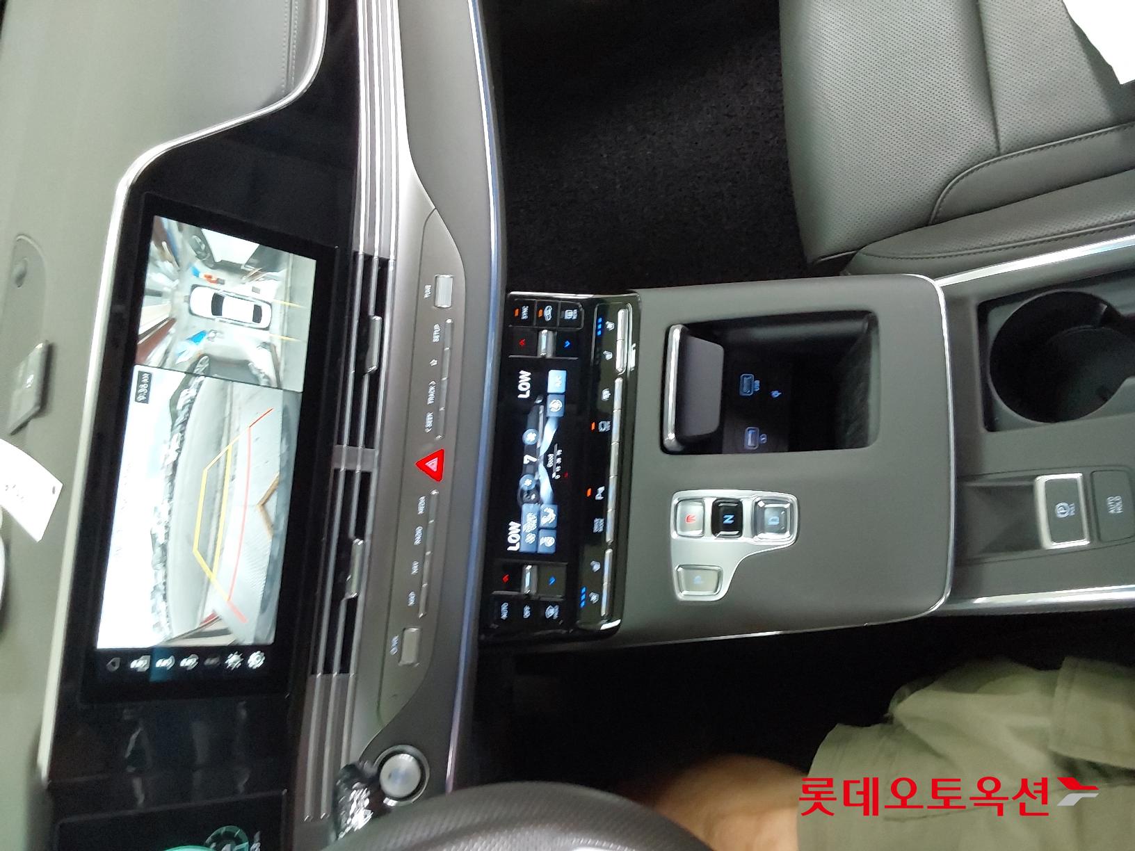 Hyundai Grandeur Hybrid id 1838315 из Кореи 31