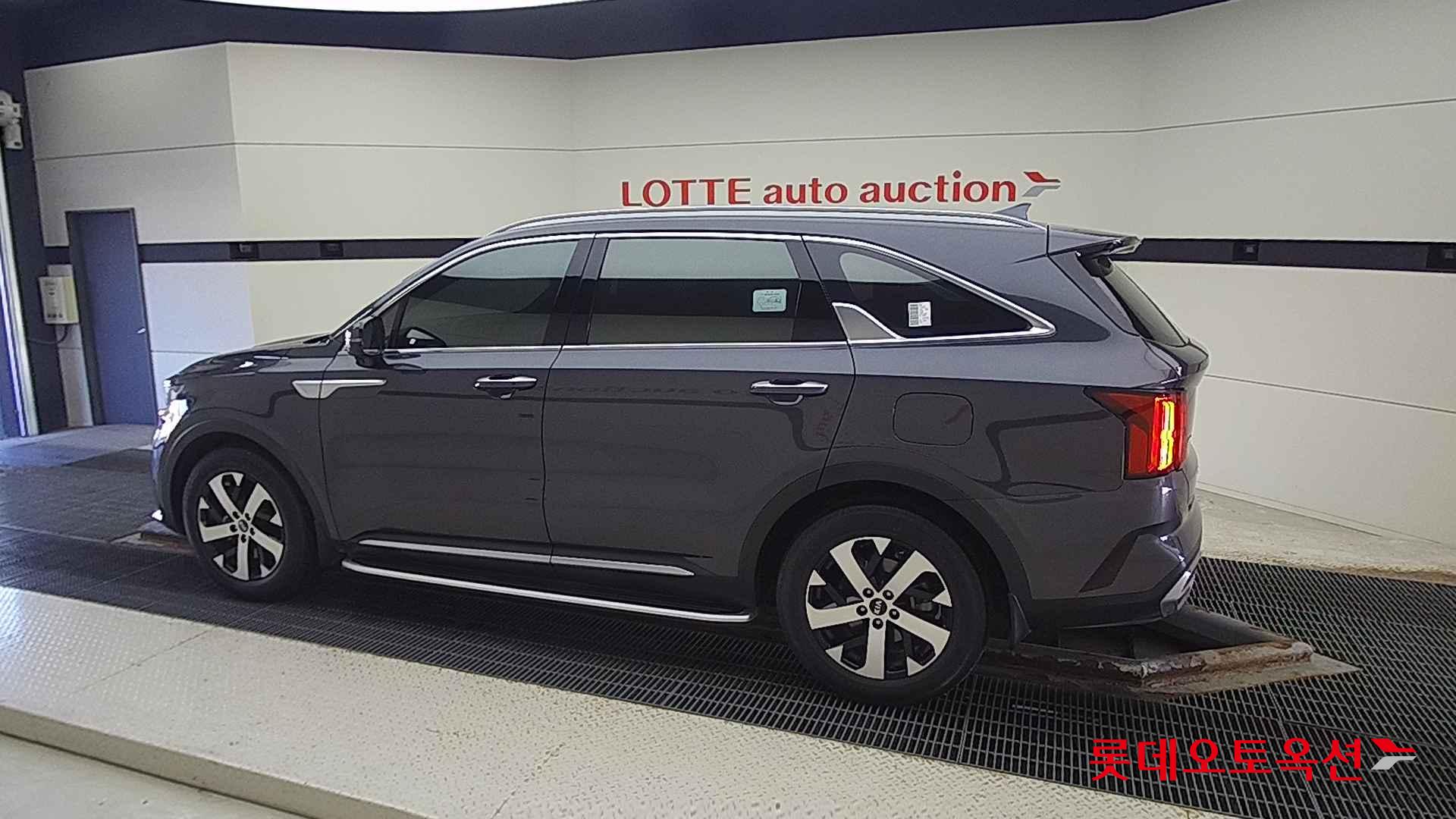 Kia Sorento id 2196532 из Кореи 11