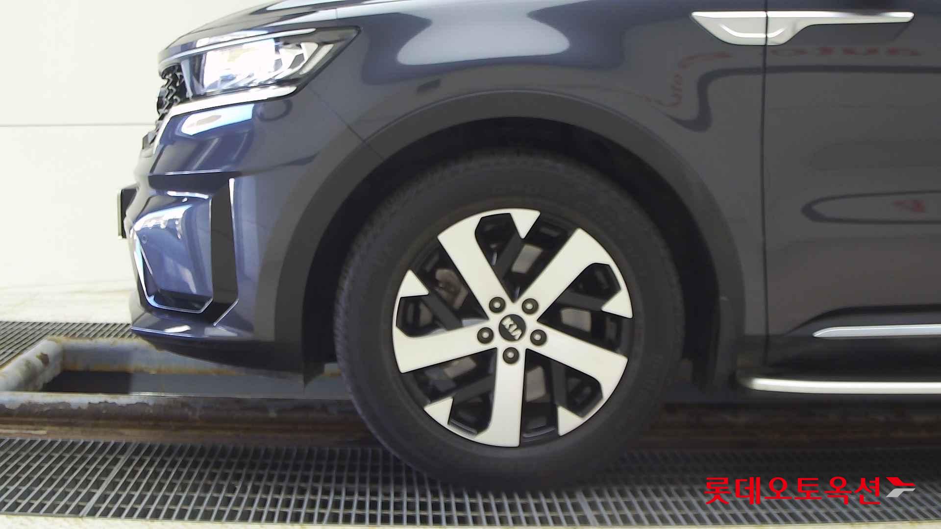 Kia Sorento id 2196532 из Кореи 21