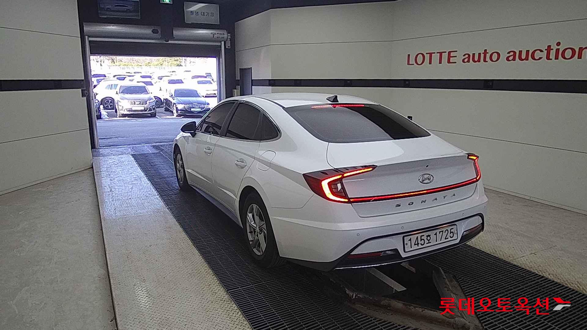 Hyundai Sonata id 2241329 из Кореи 9