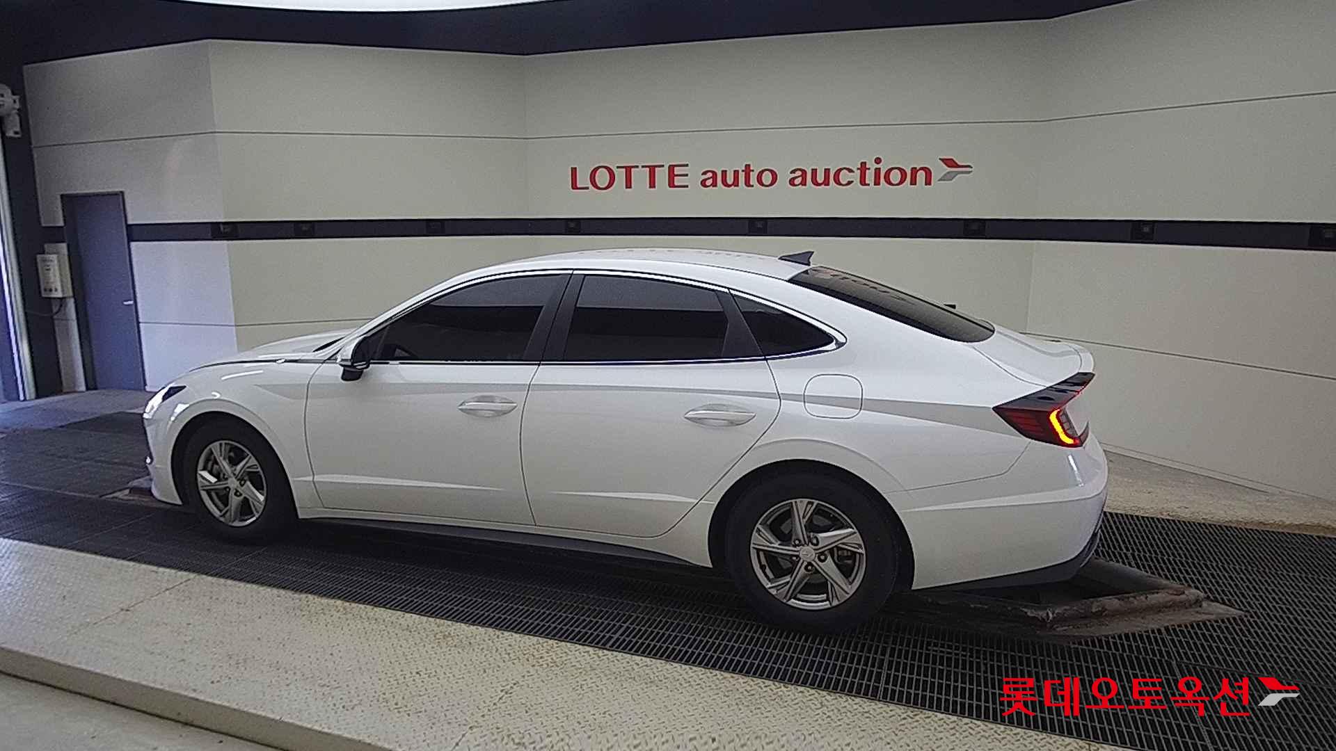 Hyundai Sonata id 2241329 из Кореи 11