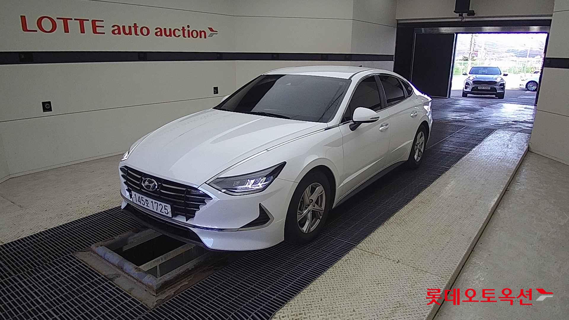 Hyundai Sonata id 2241329 из Кореи 14