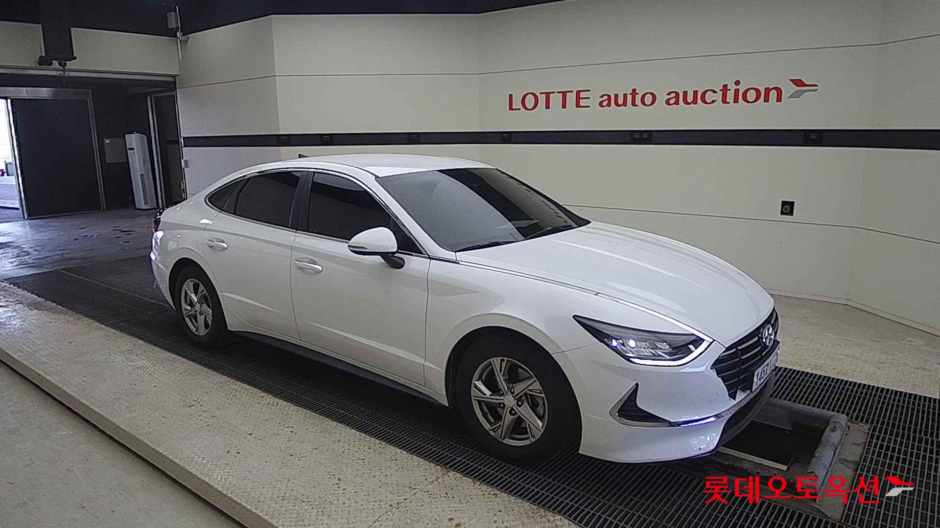 Hyundai Sonata id 2241329 из Кореи 16