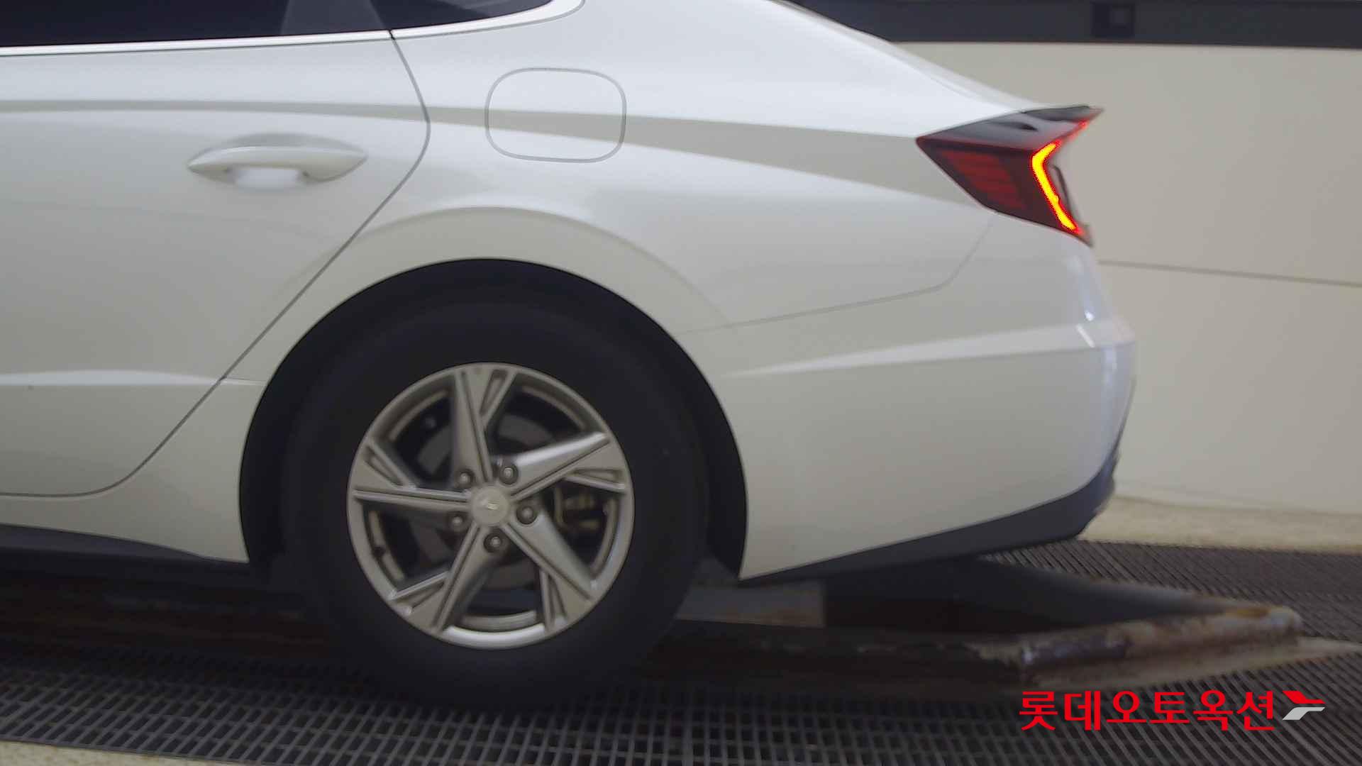 Hyundai Sonata id 2241329 из Кореи 22