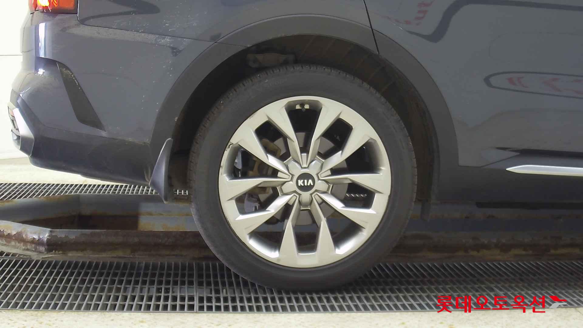 Kia Sorento id 2241387 из Кореи 24