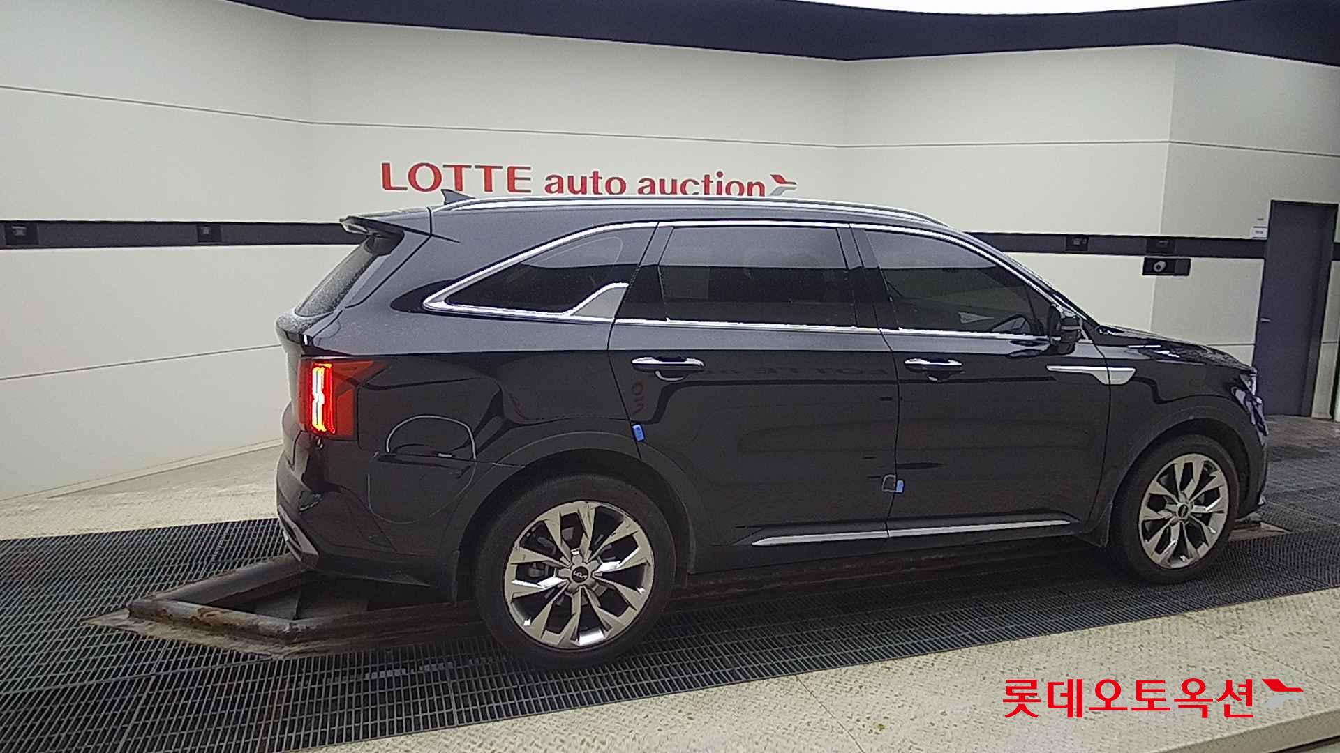 Kia Sorento id 2331388 из Кореи 18