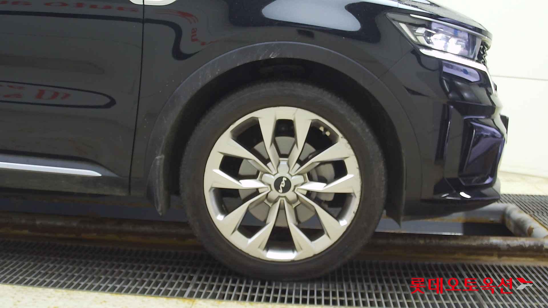 Kia Sorento id 2331388 из Кореи 23