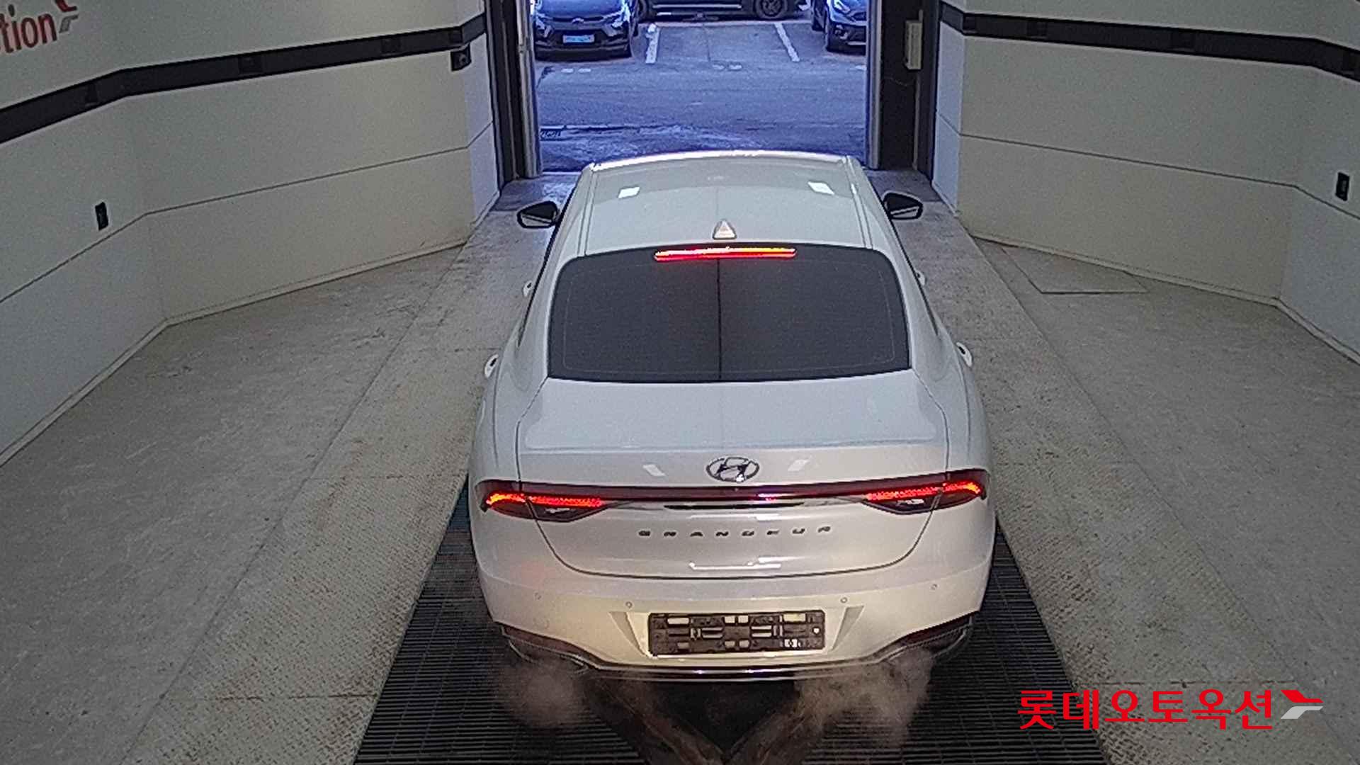 Hyundai Grandeur Hybrid id 2327249 из Кореи 5