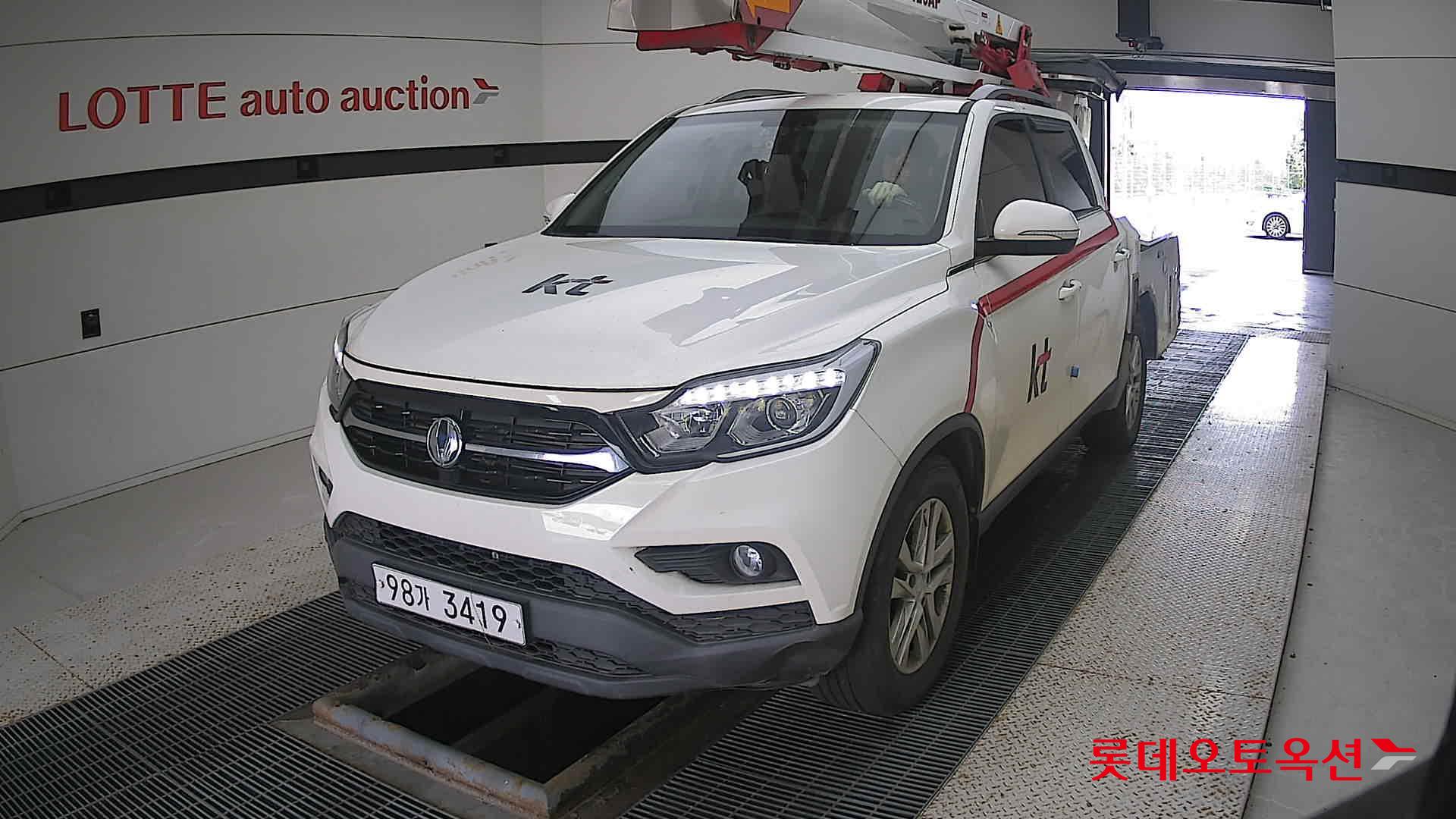 SsangYong Donghae Goso Work Car 2019 Белый из Кореи