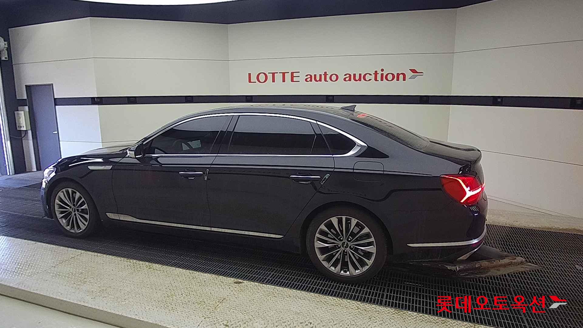 Kia K9 id 2403869 из Кореи 11