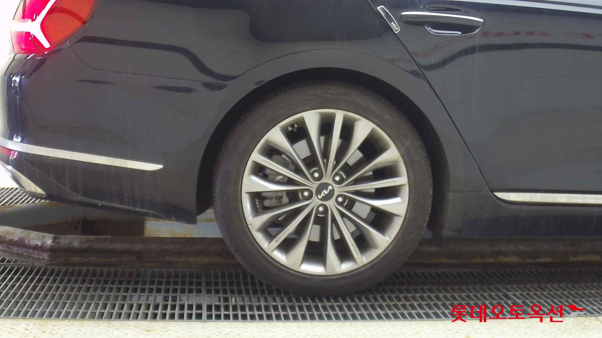 Kia K9 id 2403869 из Кореи 24