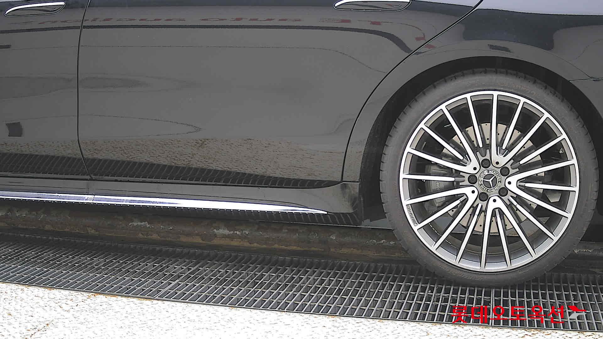 مرسيدس S500