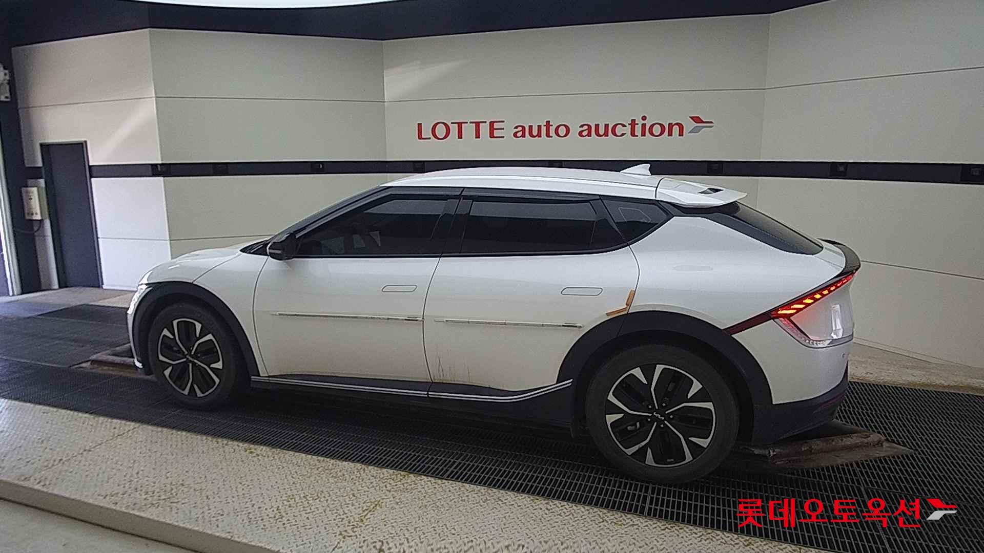 Kia EV6 id 2658017 из Кореи 11