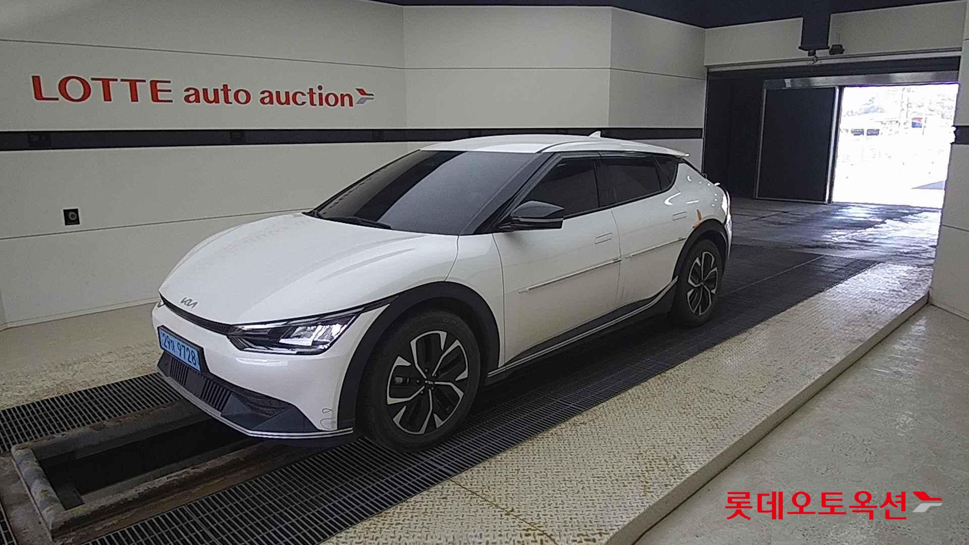 Kia EV6 id 2658017 из Кореи 13