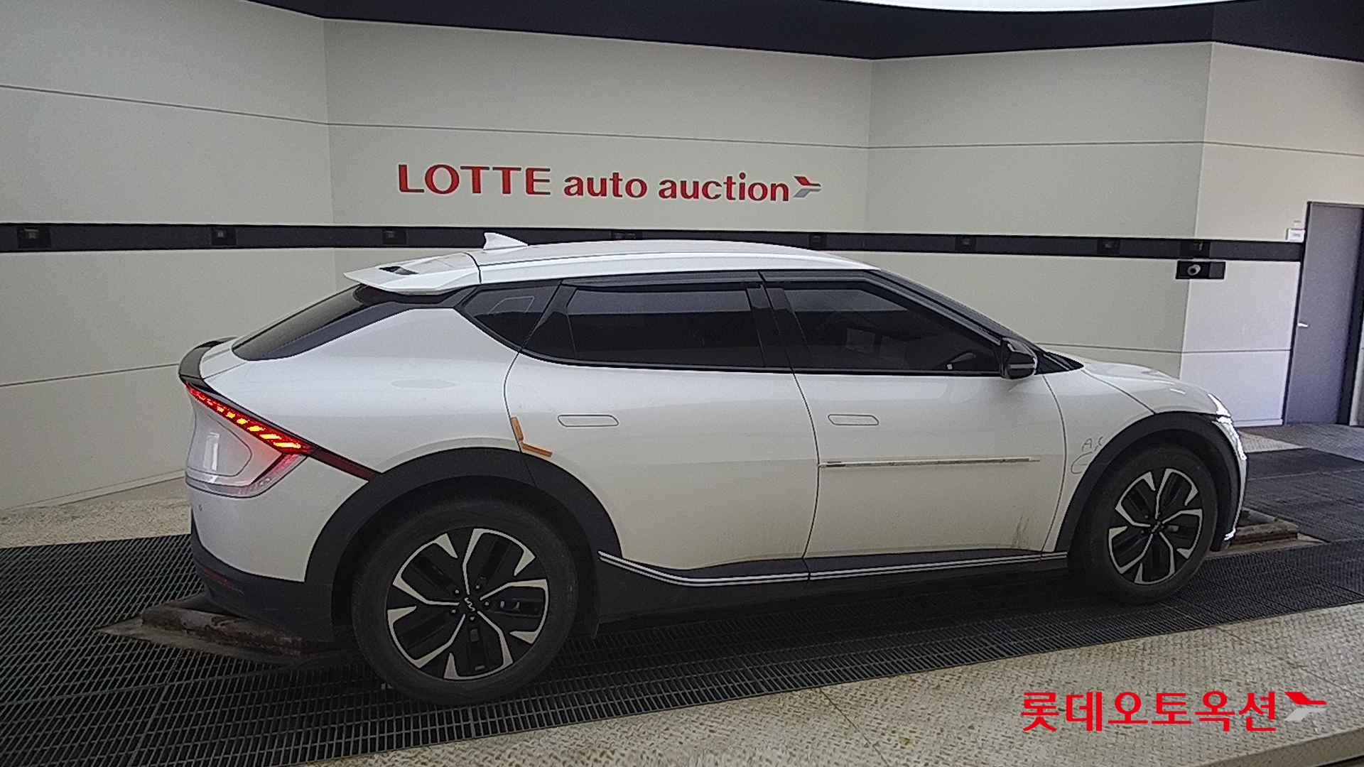 Kia EV6 id 2658017 из Кореи 18