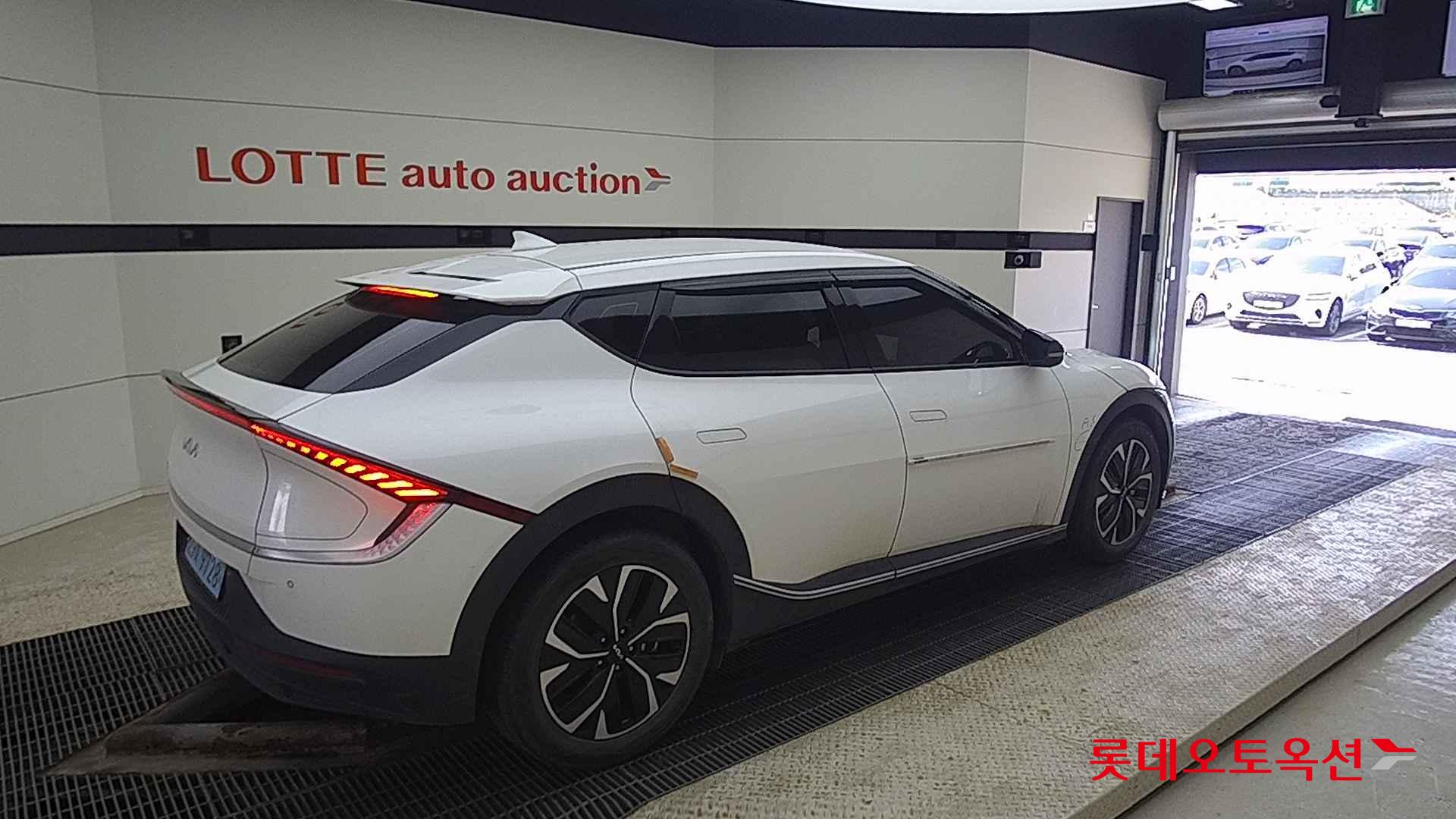 Kia EV6 id 2658017 из Кореи 19