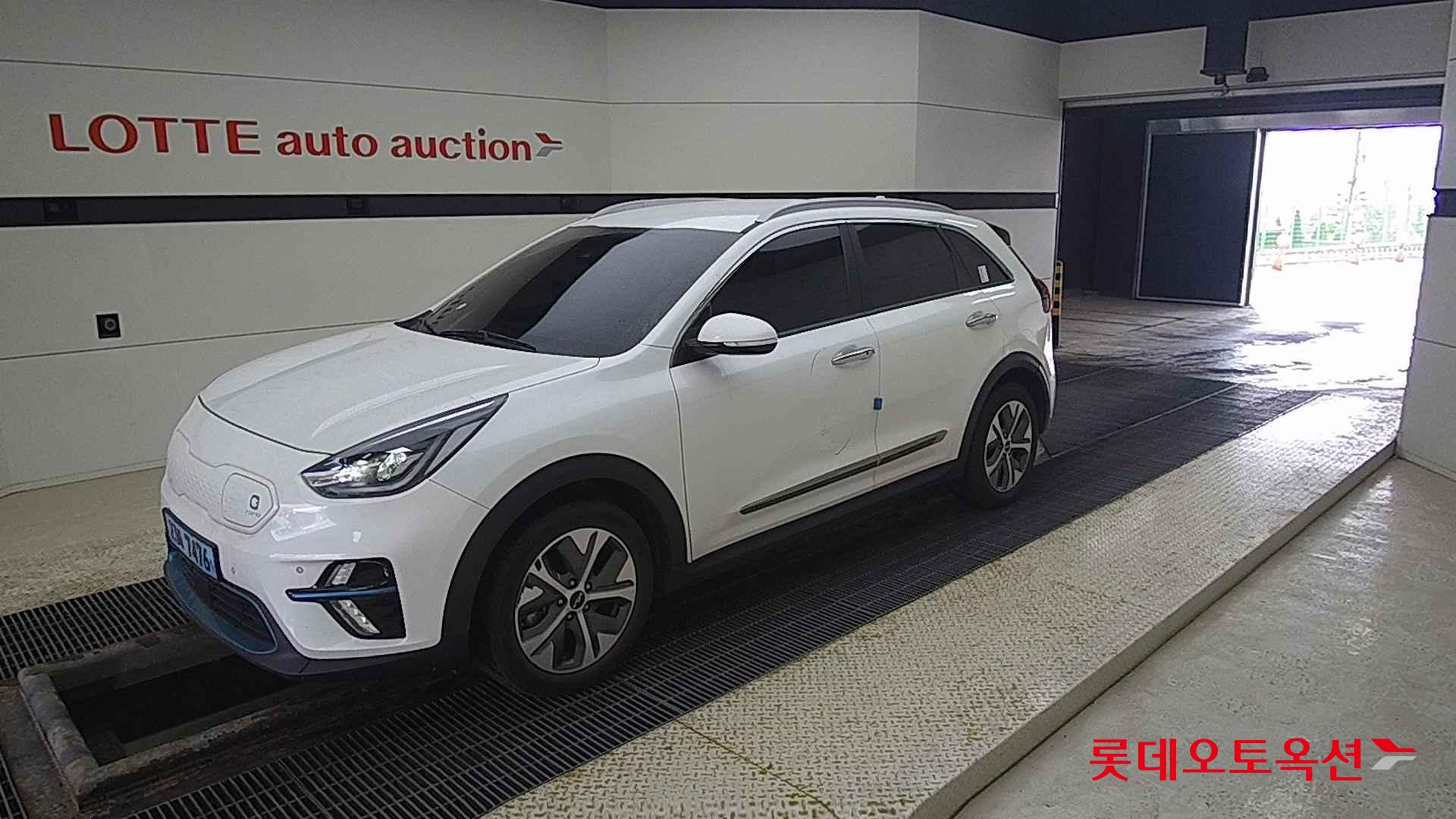 Kia Niro EV id 2663190 из Кореи 13
