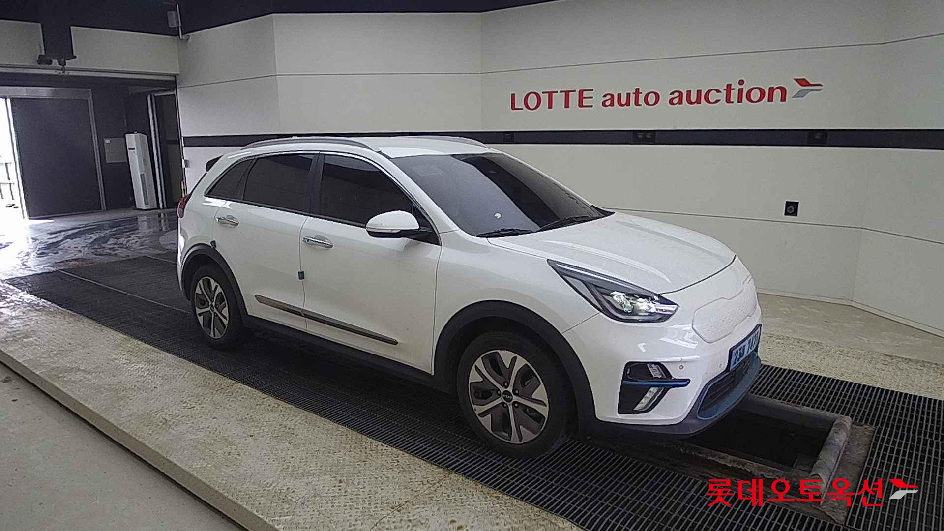 Kia Niro EV id 2663190 из Кореи 16