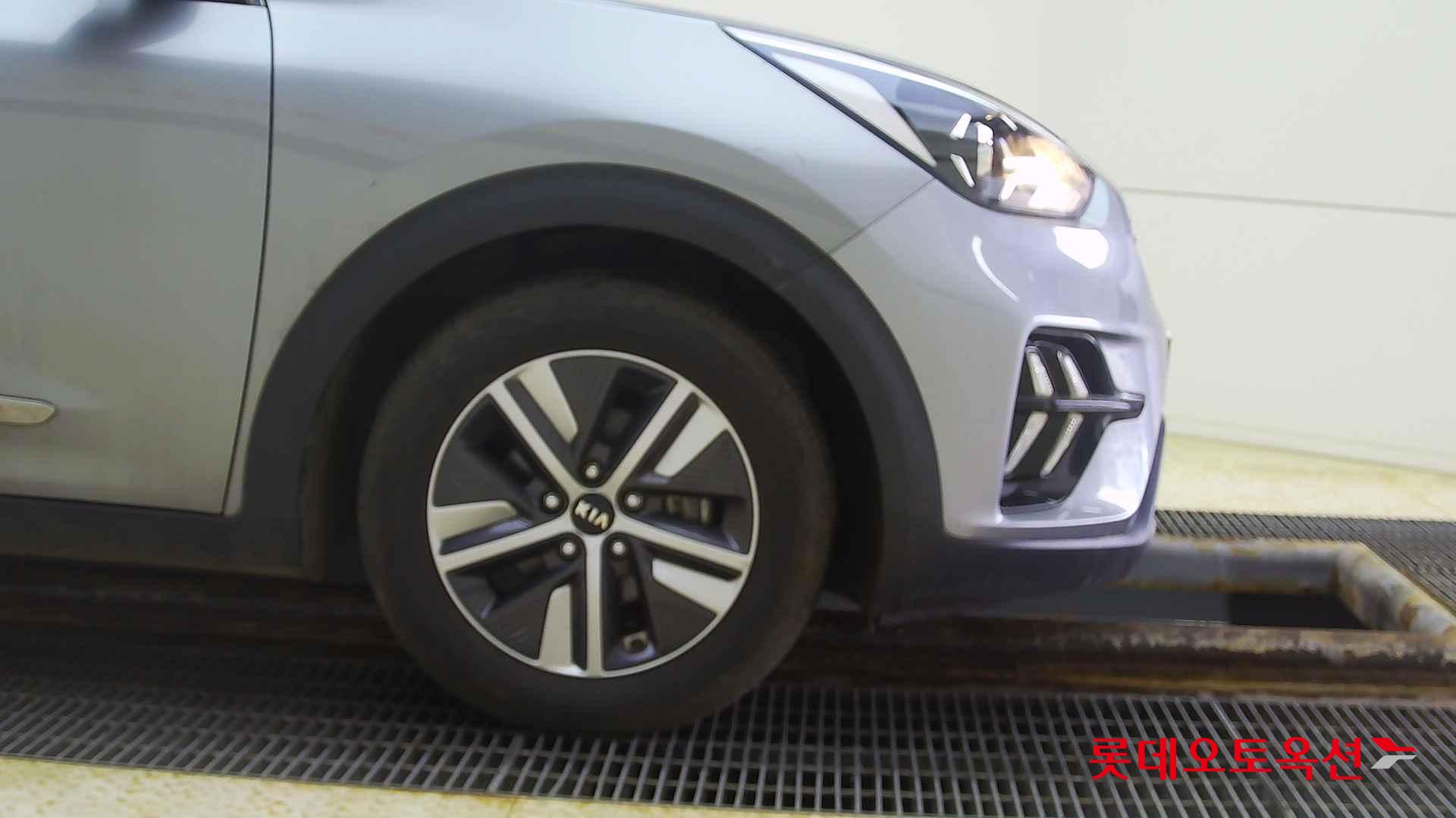 Kia Niro Hybrid id 2721721 из Кореи 23