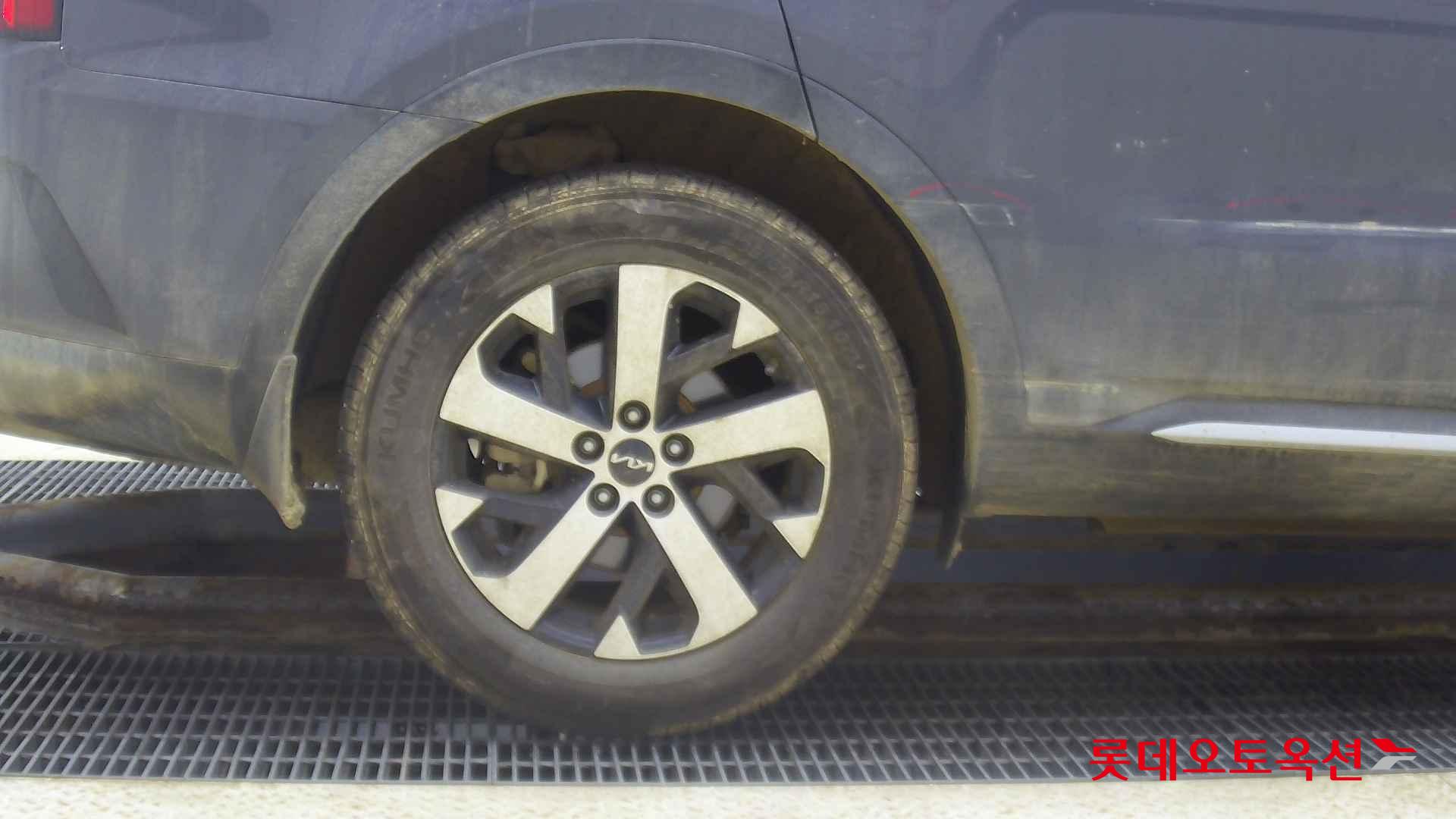 Kia Sorento id 2721730 из Кореи 24