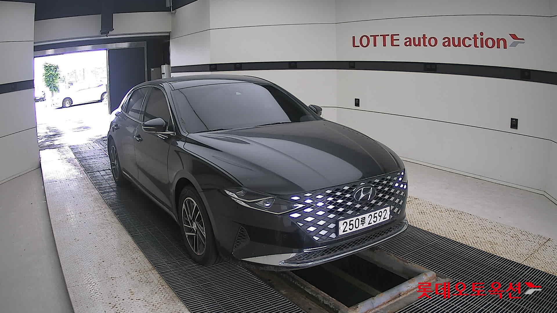 Hyundai Grandeur id 2721757 из Кореи 15