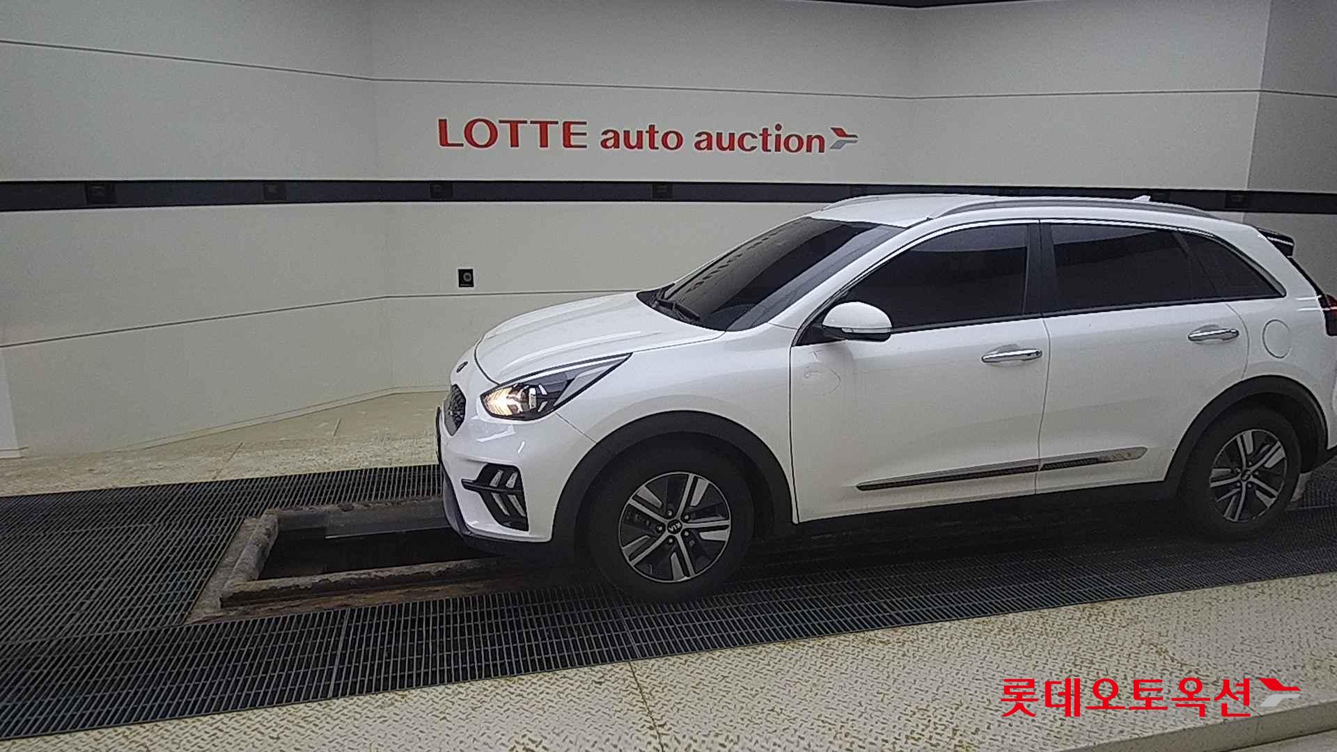 Kia Niro Hybrid id 2721723 из Кореи 12