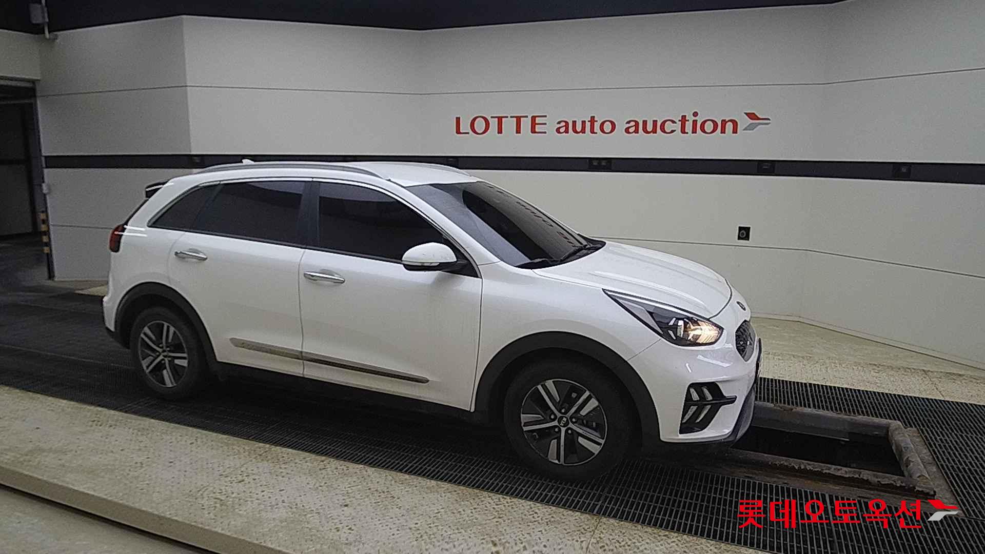 Kia Niro Hybrid id 2721723 из Кореи 17