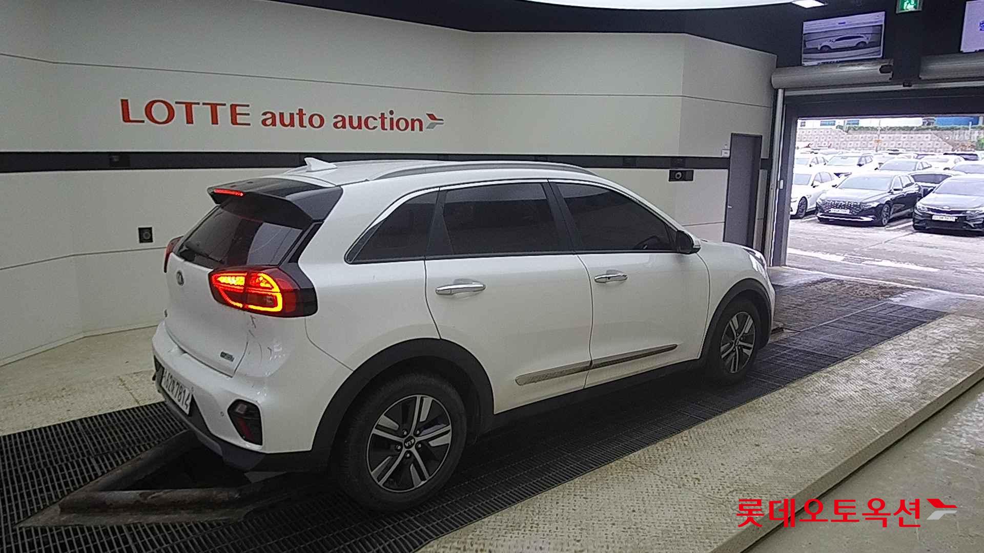 Kia Niro Hybrid id 2721723 из Кореи 19