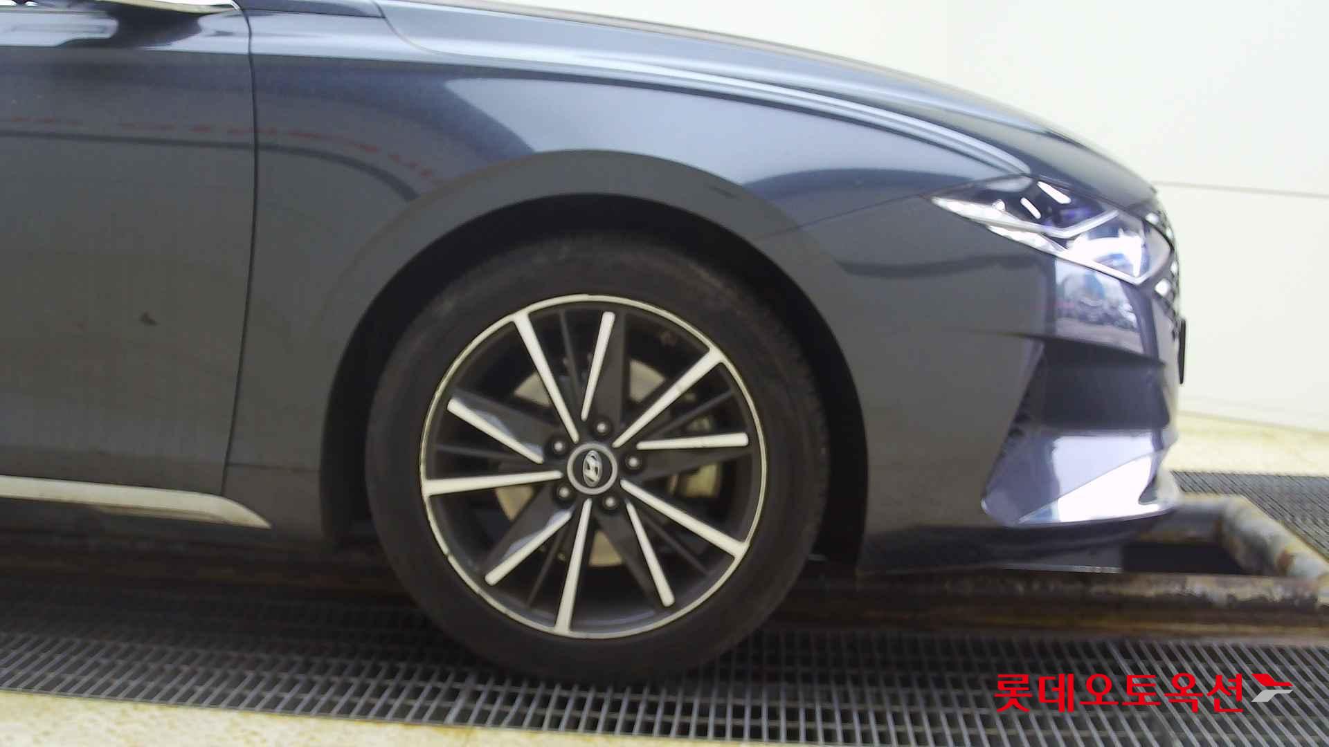 Hyundai Grandeur id 2721810 из Кореи 23