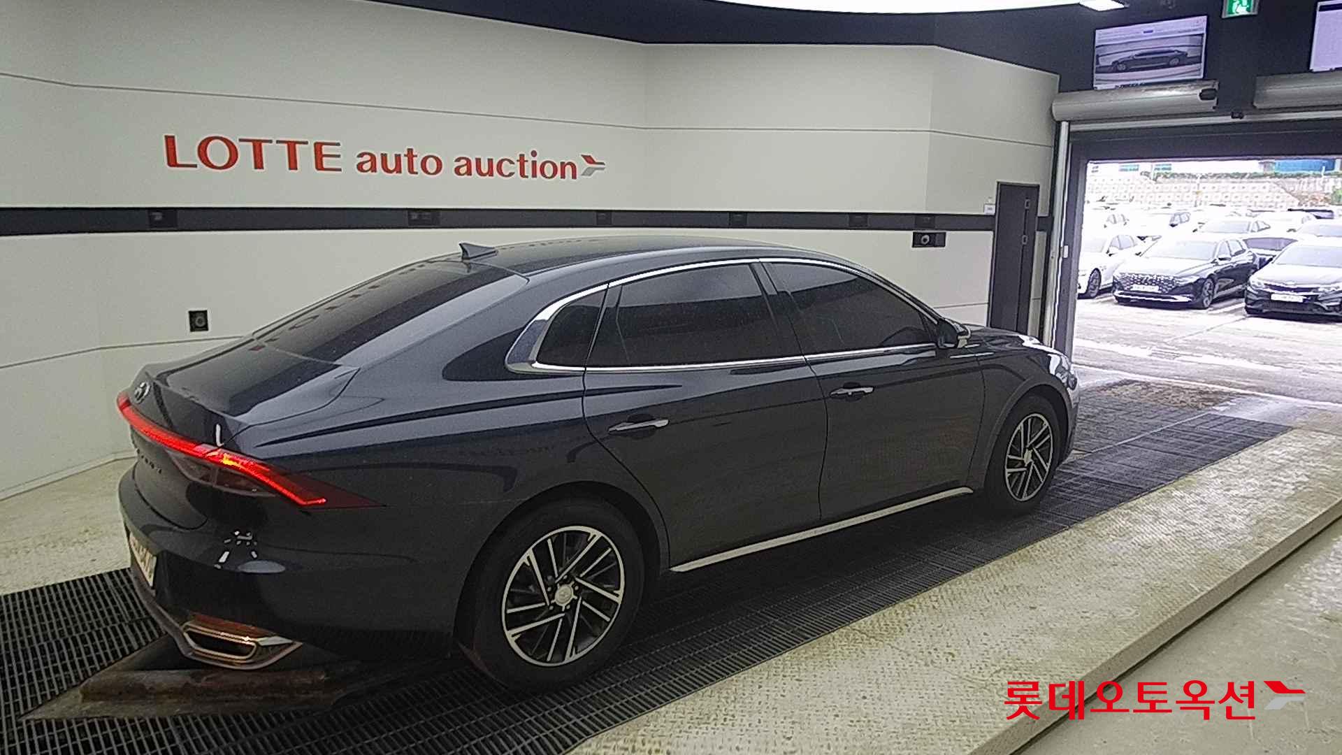 Hyundai Grandeur id 2721818 из Кореи 19