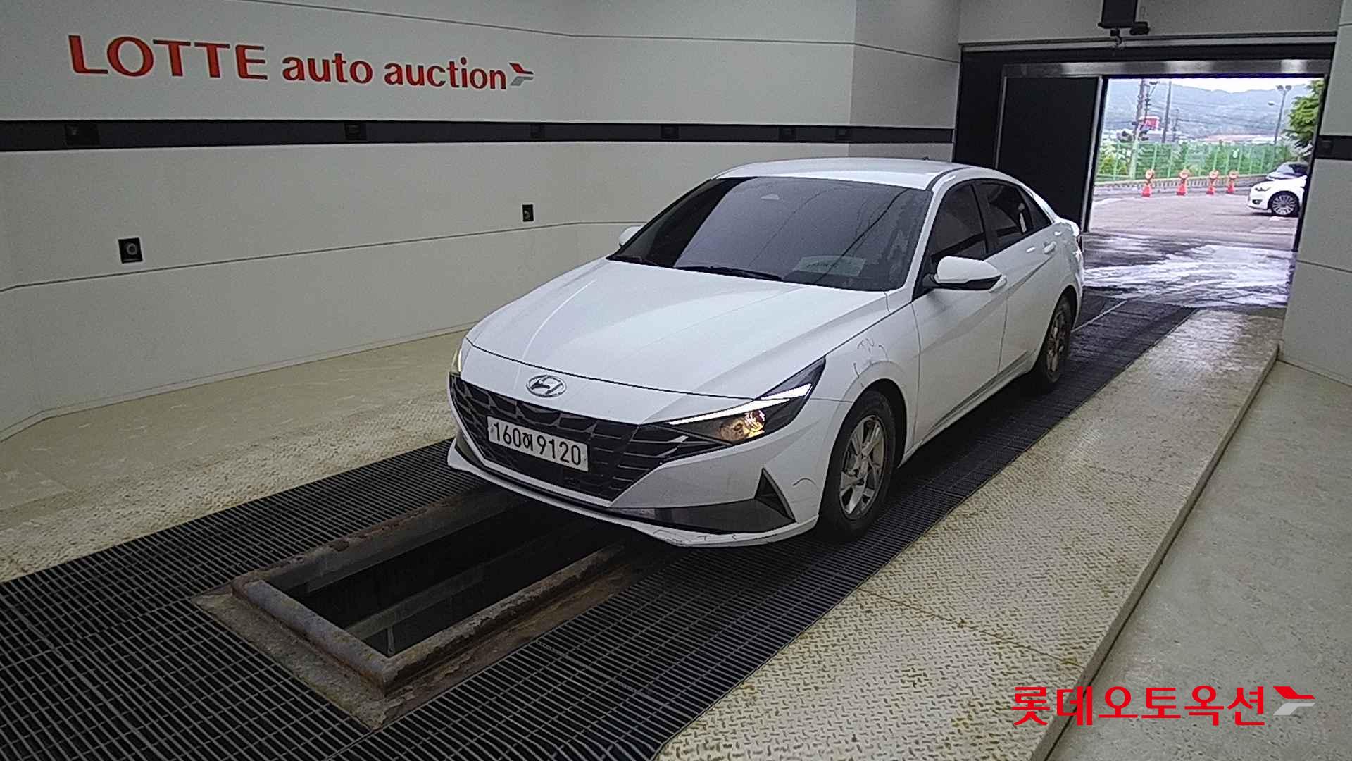 Hyundai Avante id 2721695 из Кореи 14