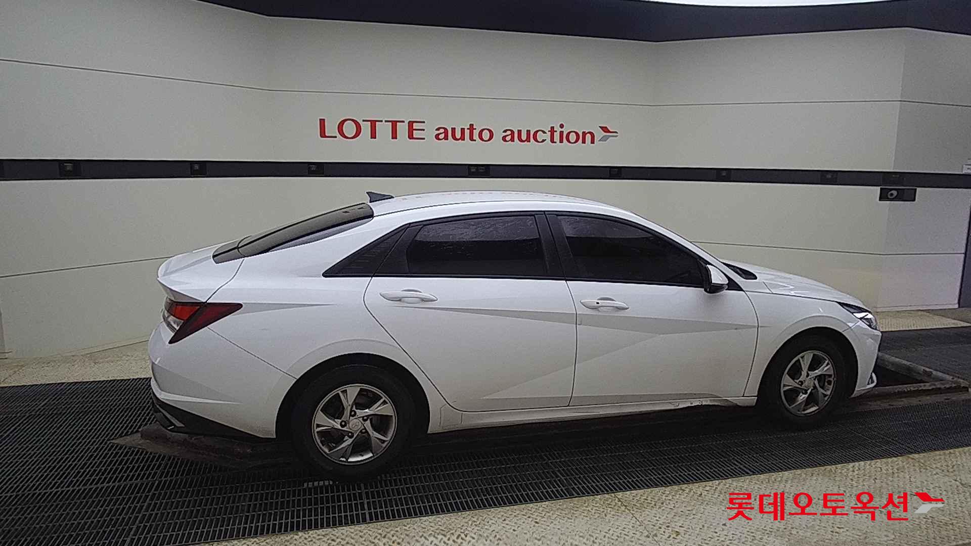 Hyundai Avante id 2721695 из Кореи 18