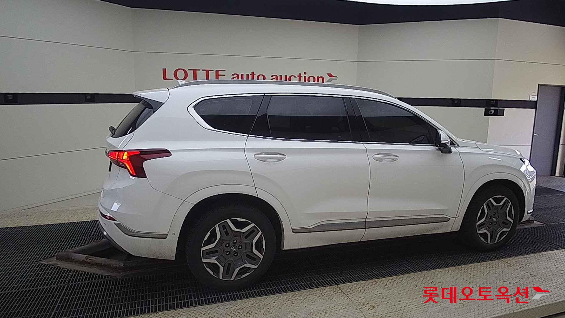 Hyundai Santa Fe Hybrid id 2502944 из Кореи 18