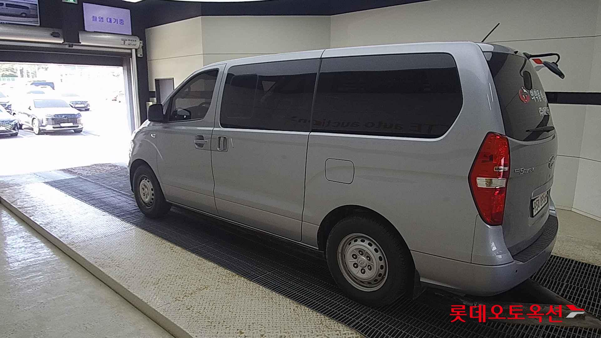 Hyundai Grand Starex id 2679431 из Кореи 10