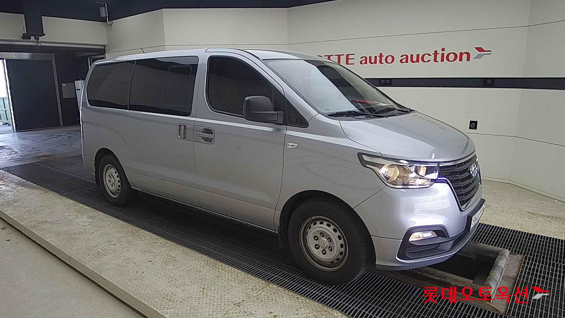 Hyundai Grand Starex id 2679431 из Кореи 16
