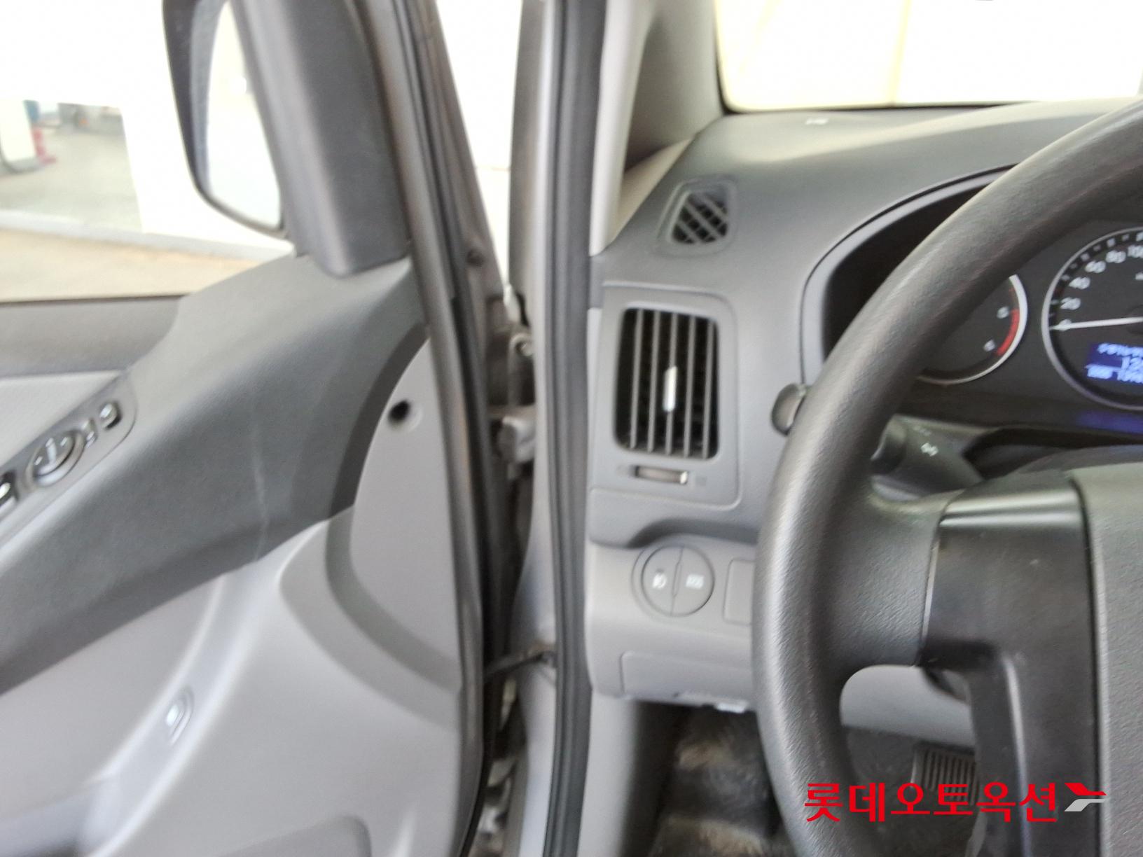 Hyundai Grand Starex id 2679431 из Кореи 28