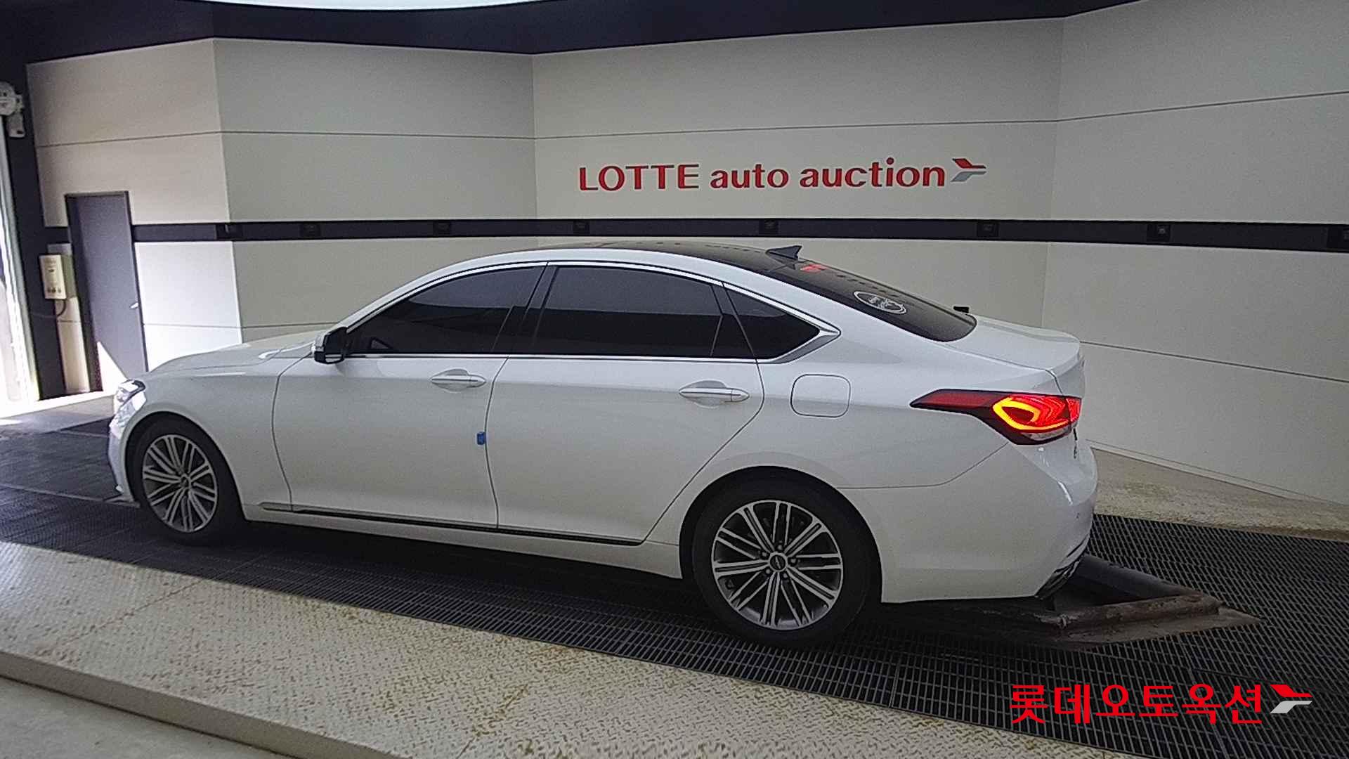 Hyundai G80 id 2679428 из Кореи 11