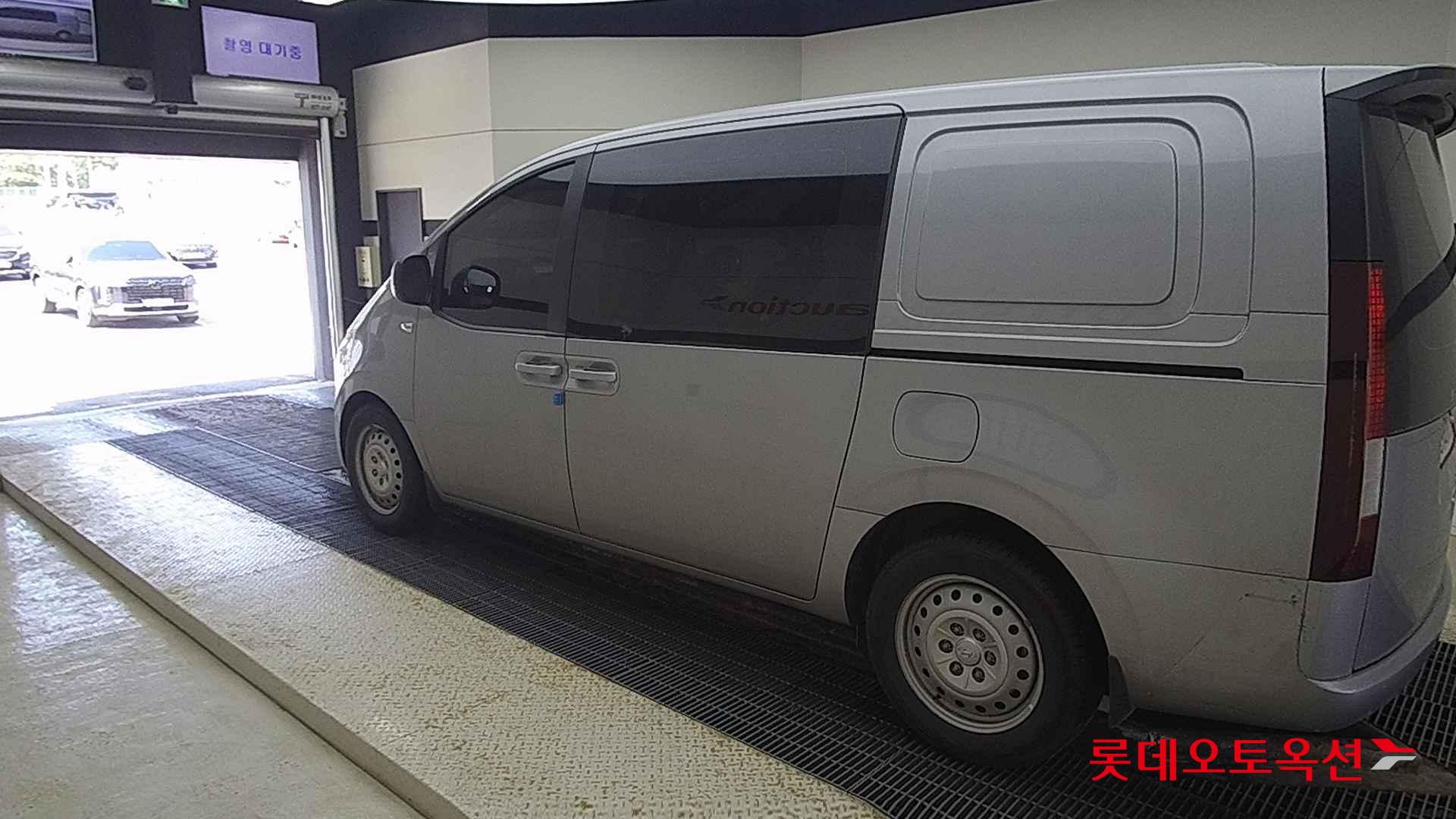 Hyundai Staria id 2698374 из Кореи 10