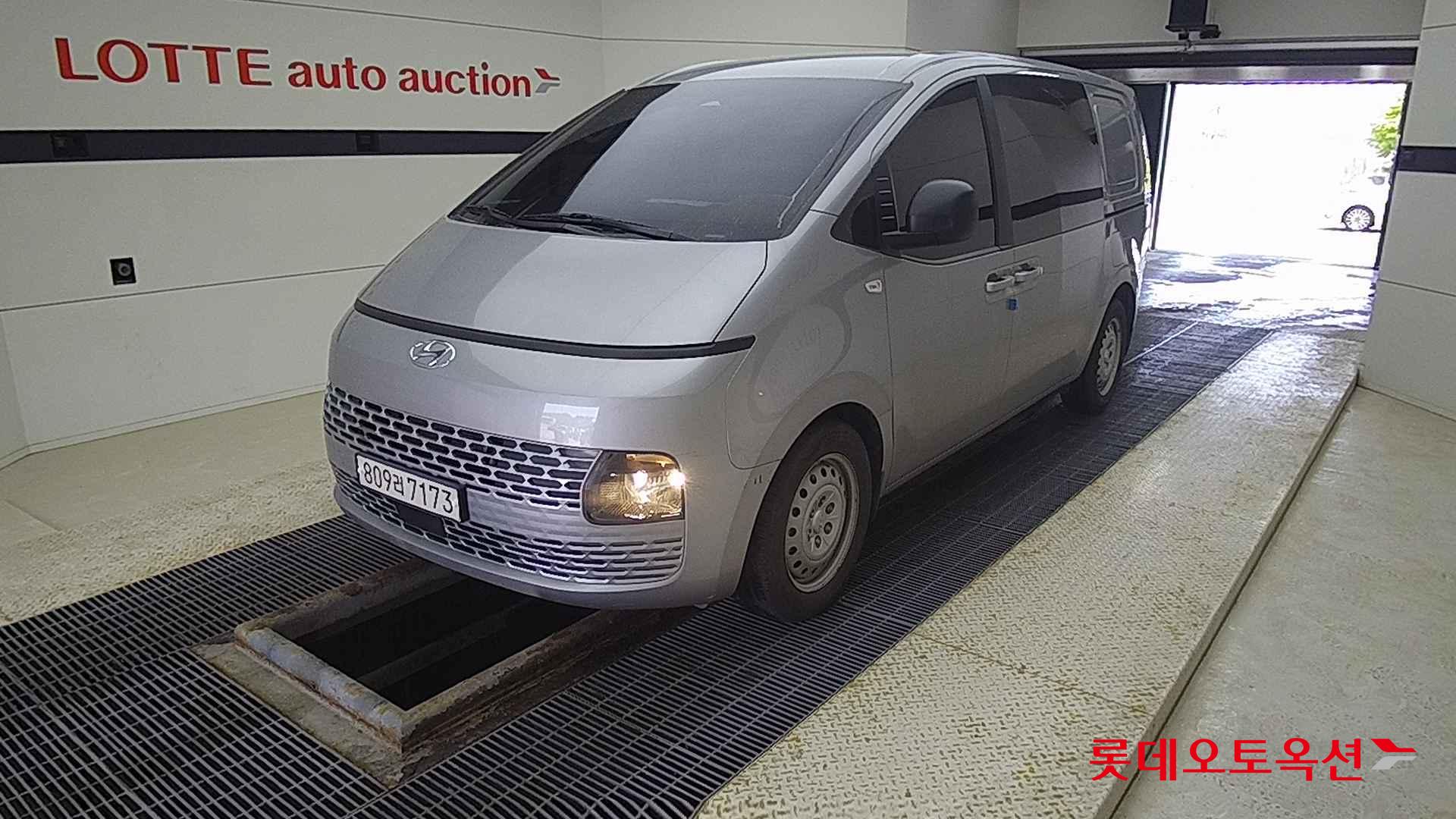 Hyundai Staria id 2698374 из Кореи 14