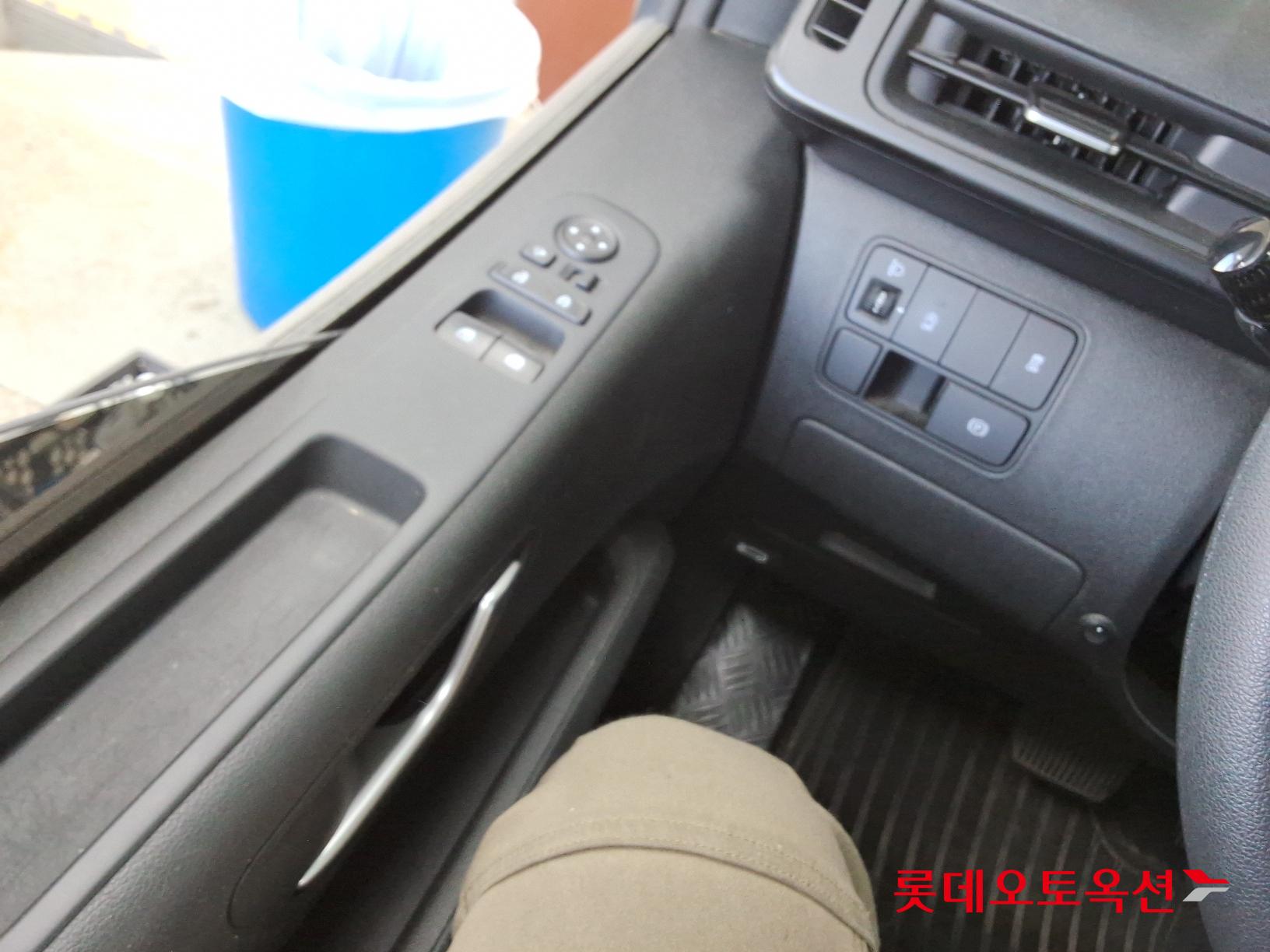 Hyundai Staria id 2698360 из Кореи 28