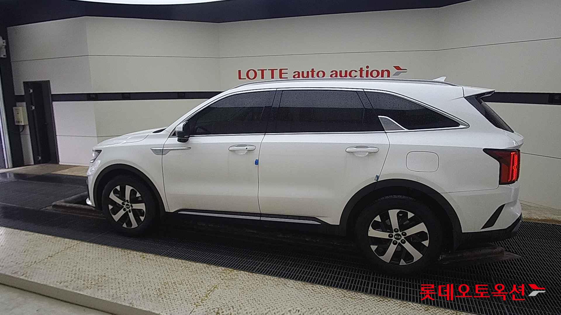 Kia Sorento id 2652833 из Кореи 11