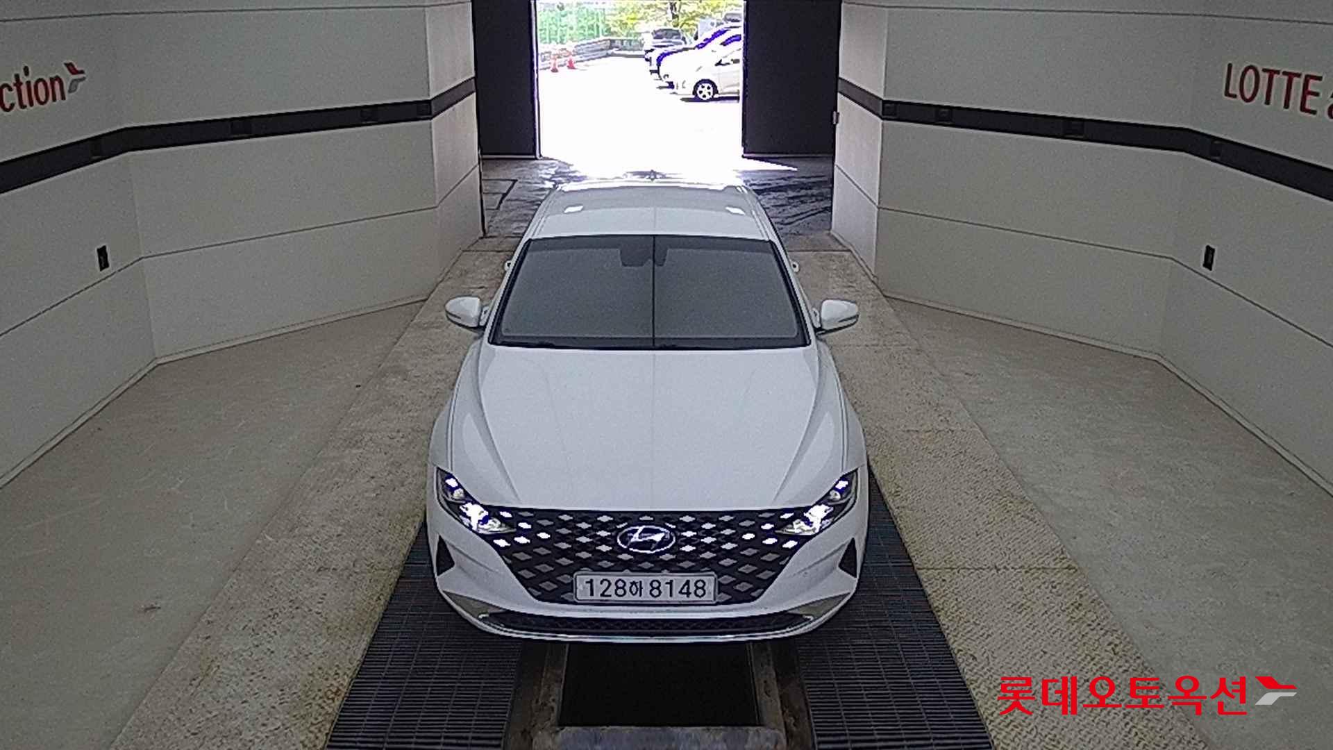 Hyundai Grandeur id 2668416 из Кореи 8
