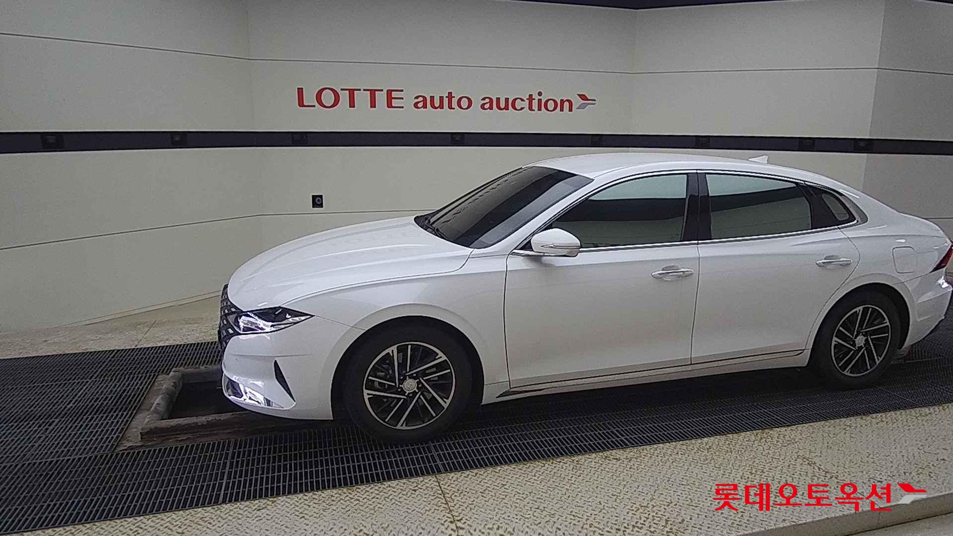 Hyundai Grandeur id 2668416 из Кореи 12