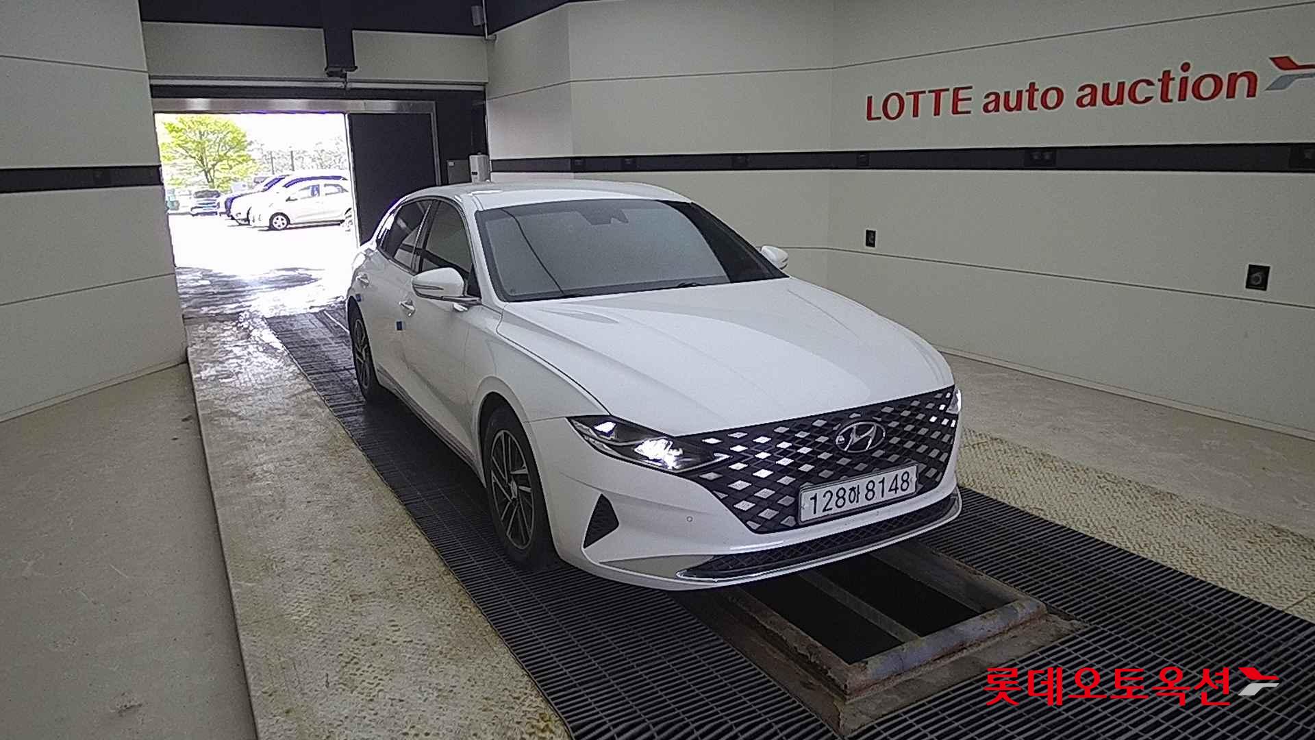 Hyundai Grandeur id 2668416 из Кореи 15