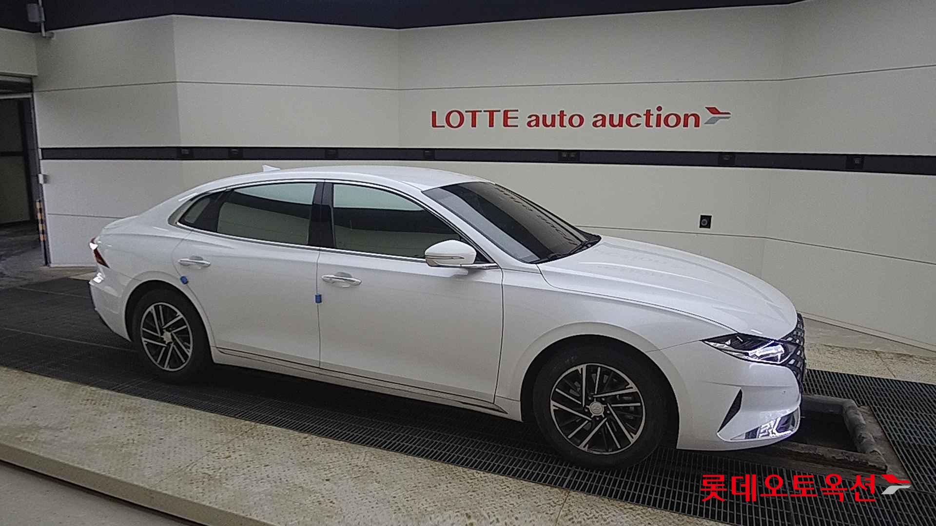Hyundai Grandeur id 2668416 из Кореи 17