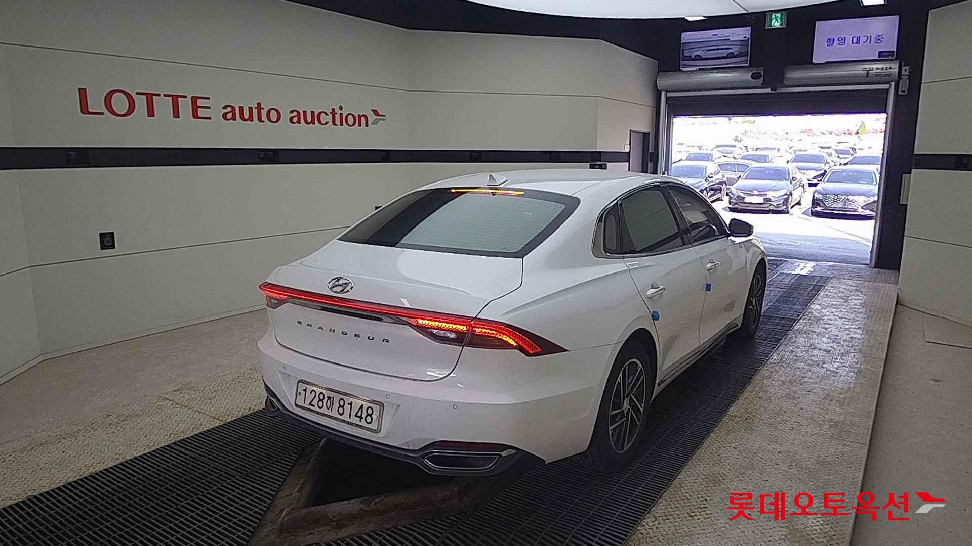 Hyundai Grandeur id 2668416 из Кореи 20