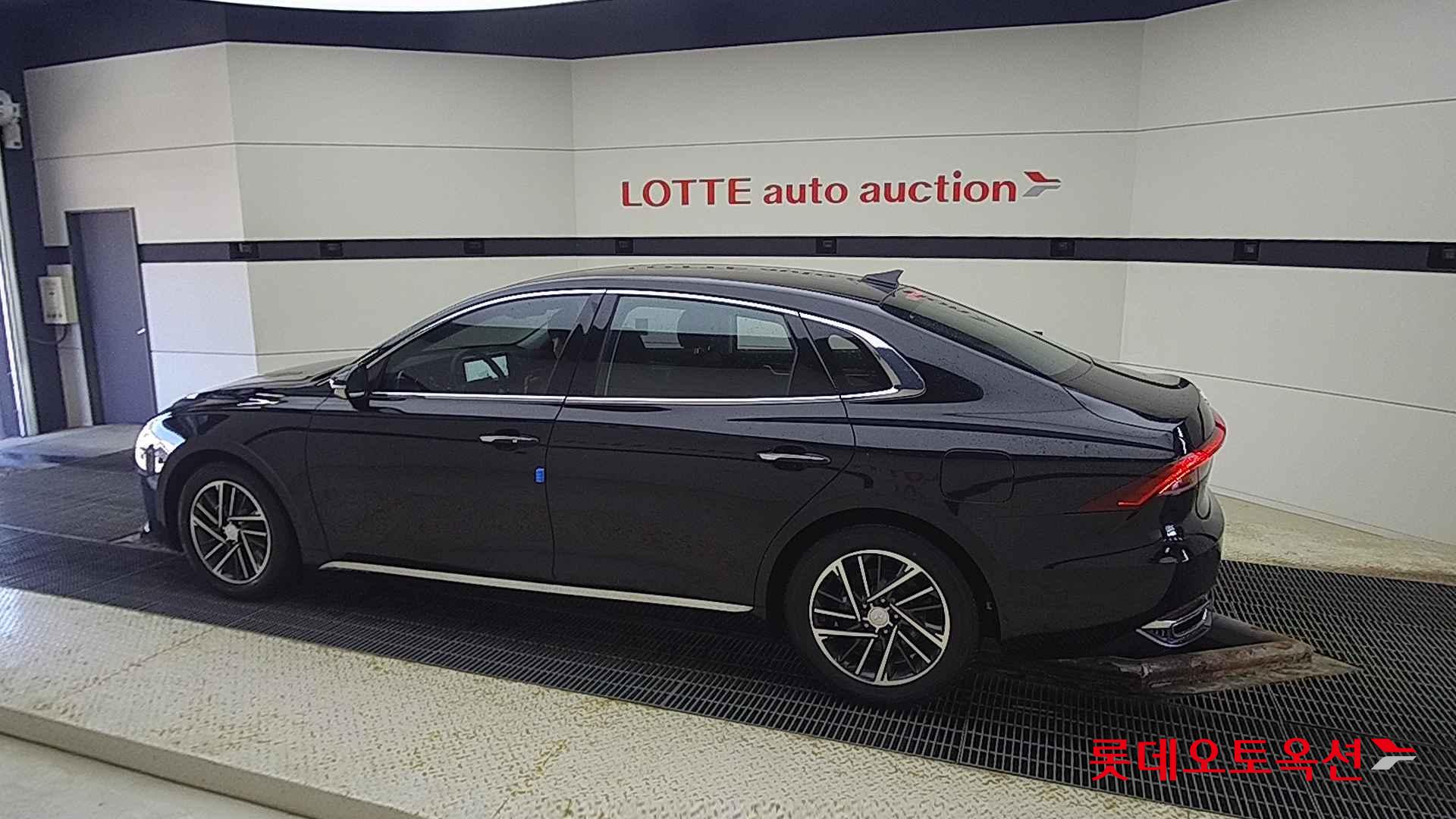 Hyundai Grandeur id 2698355 из Кореи 11