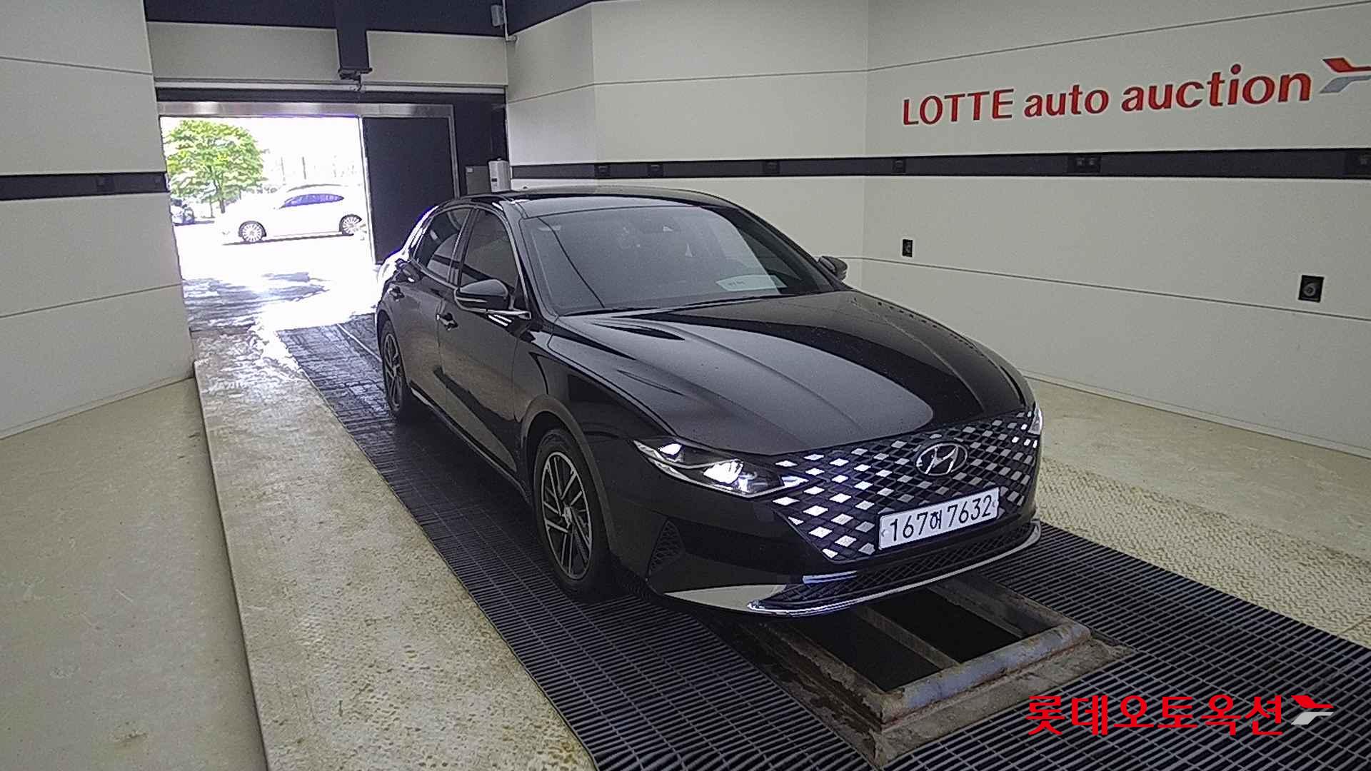 Hyundai Grandeur id 2698355 из Кореи 15